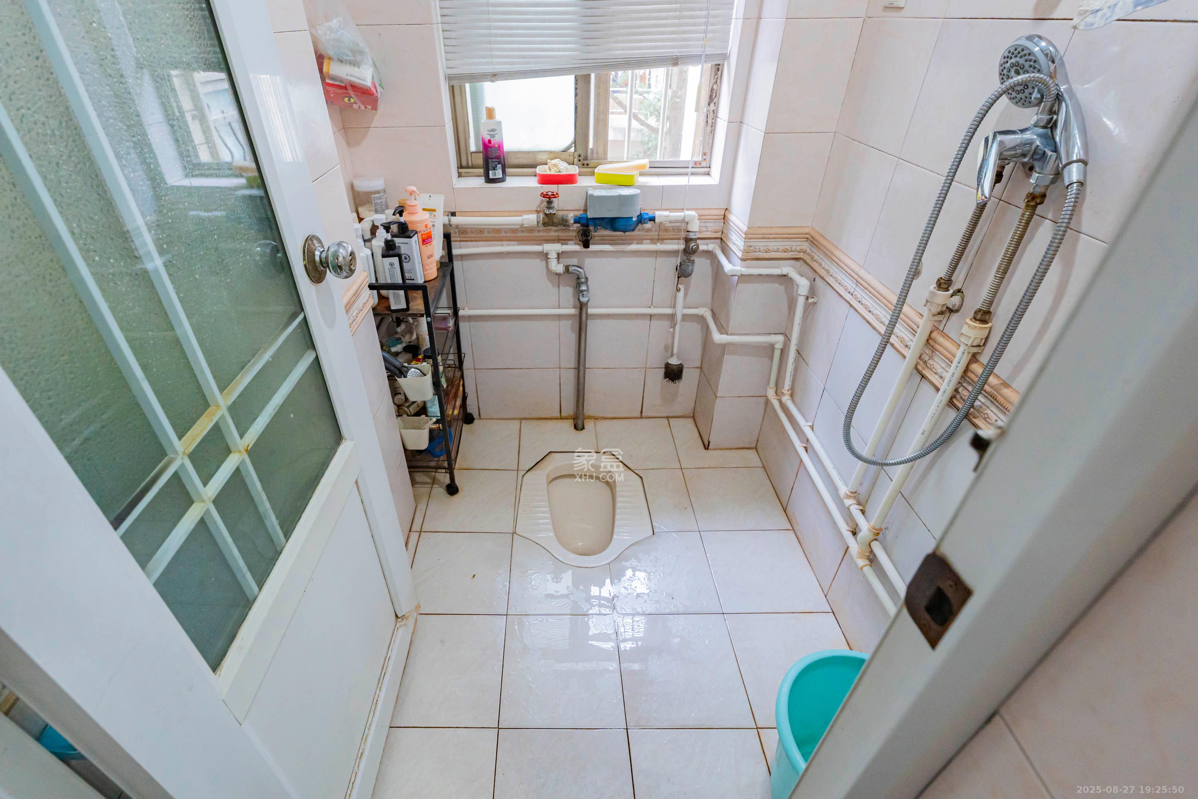 新家园  3室2厅1卫    70.0万 新家园  3室2厅1卫    70.0万卫生间