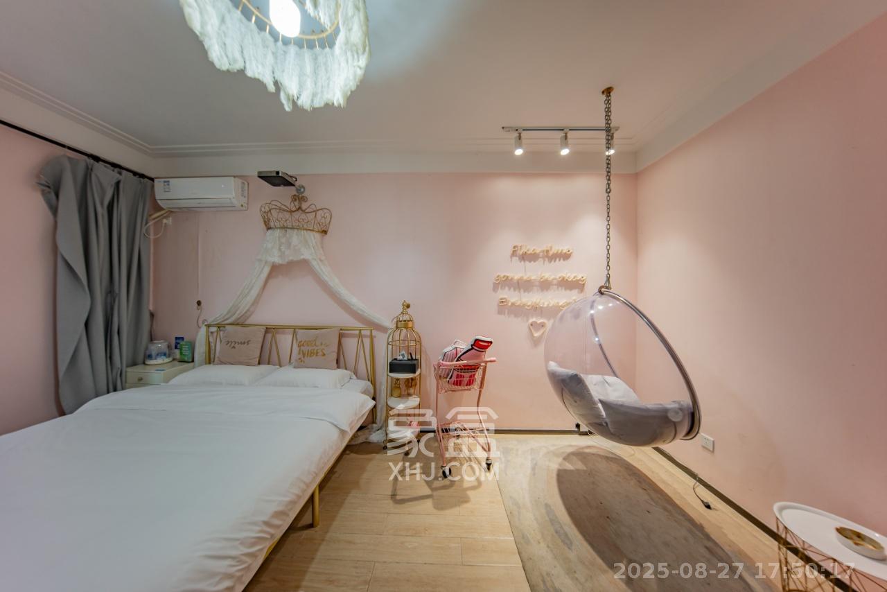 中海国际二期  1室1厅1卫    1000.0元/月 中海国际二期  1室1厅1卫    1000.0元/月室内图