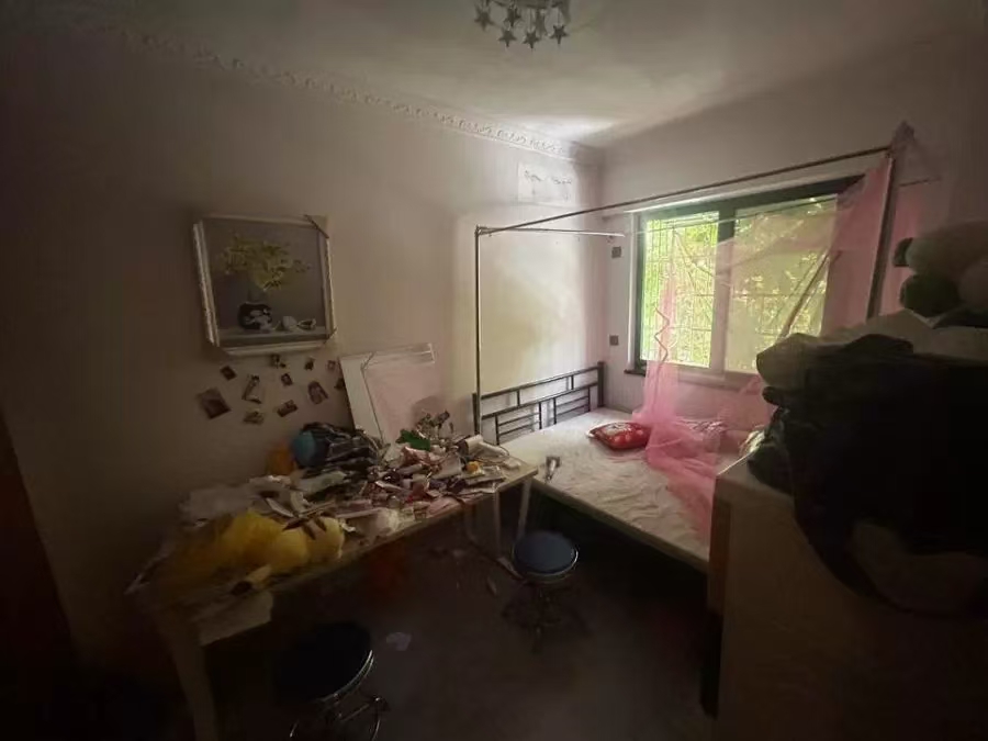 花园新村  3室2厅1卫   66.00万室内图