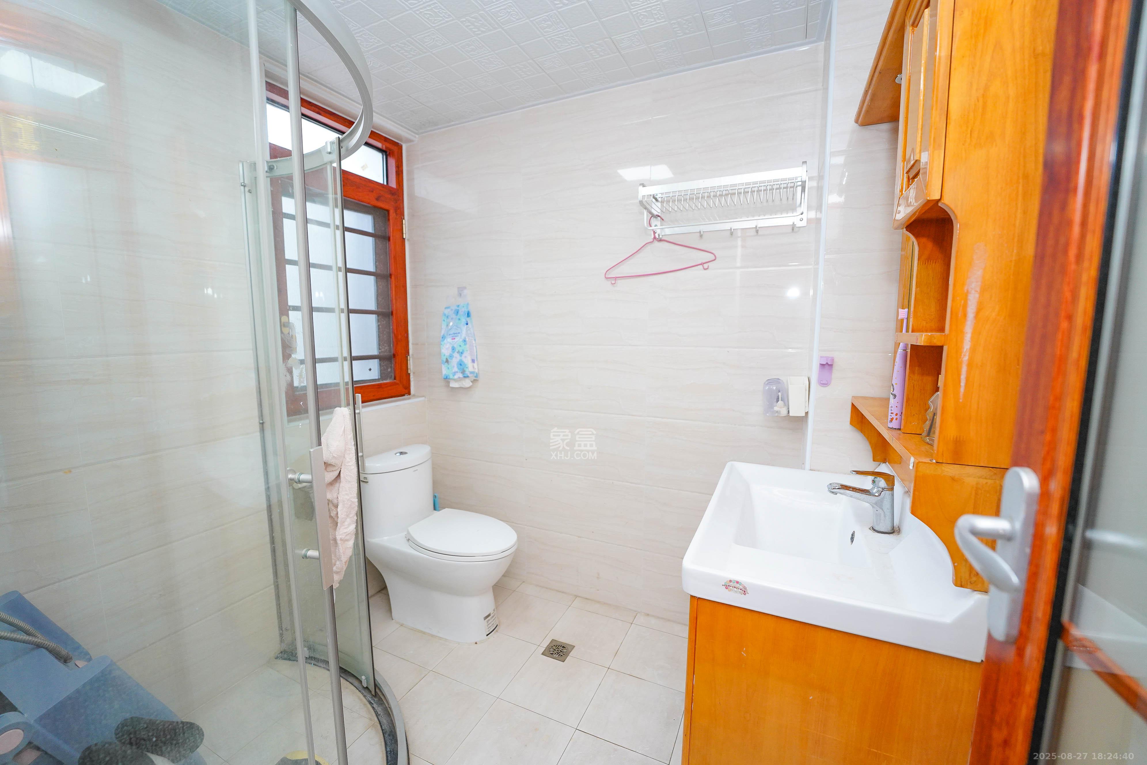 三城花苑(一,二,三期)  3室2厅2卫    62.3万 三城花苑(一,二,三期)  3室2厅2卫    62.3万卫生间