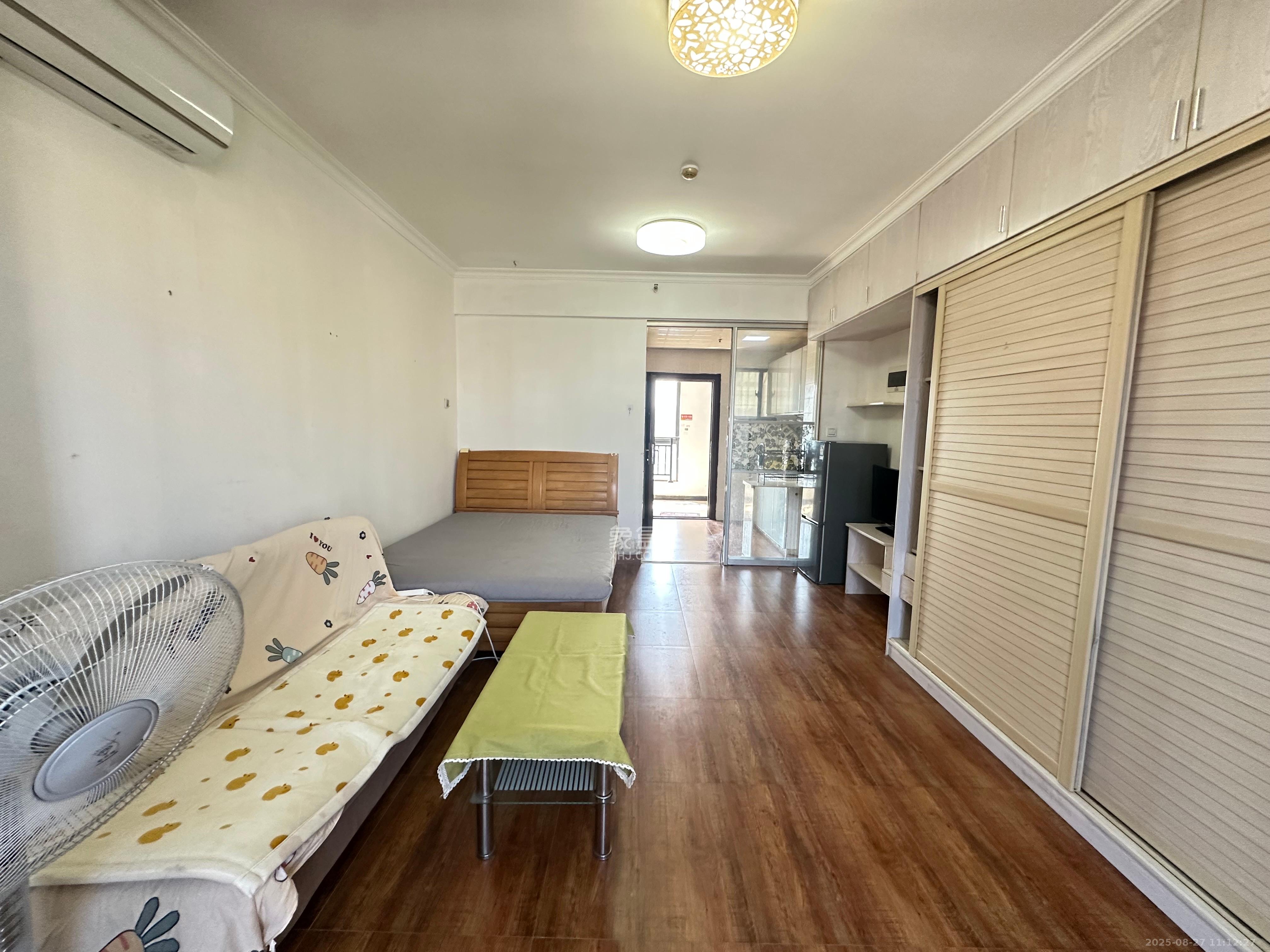 剑桥名门 1室1厅1卫 1400.0元/月 剑桥名门 1室1厅1卫 1400.0元/月室内图