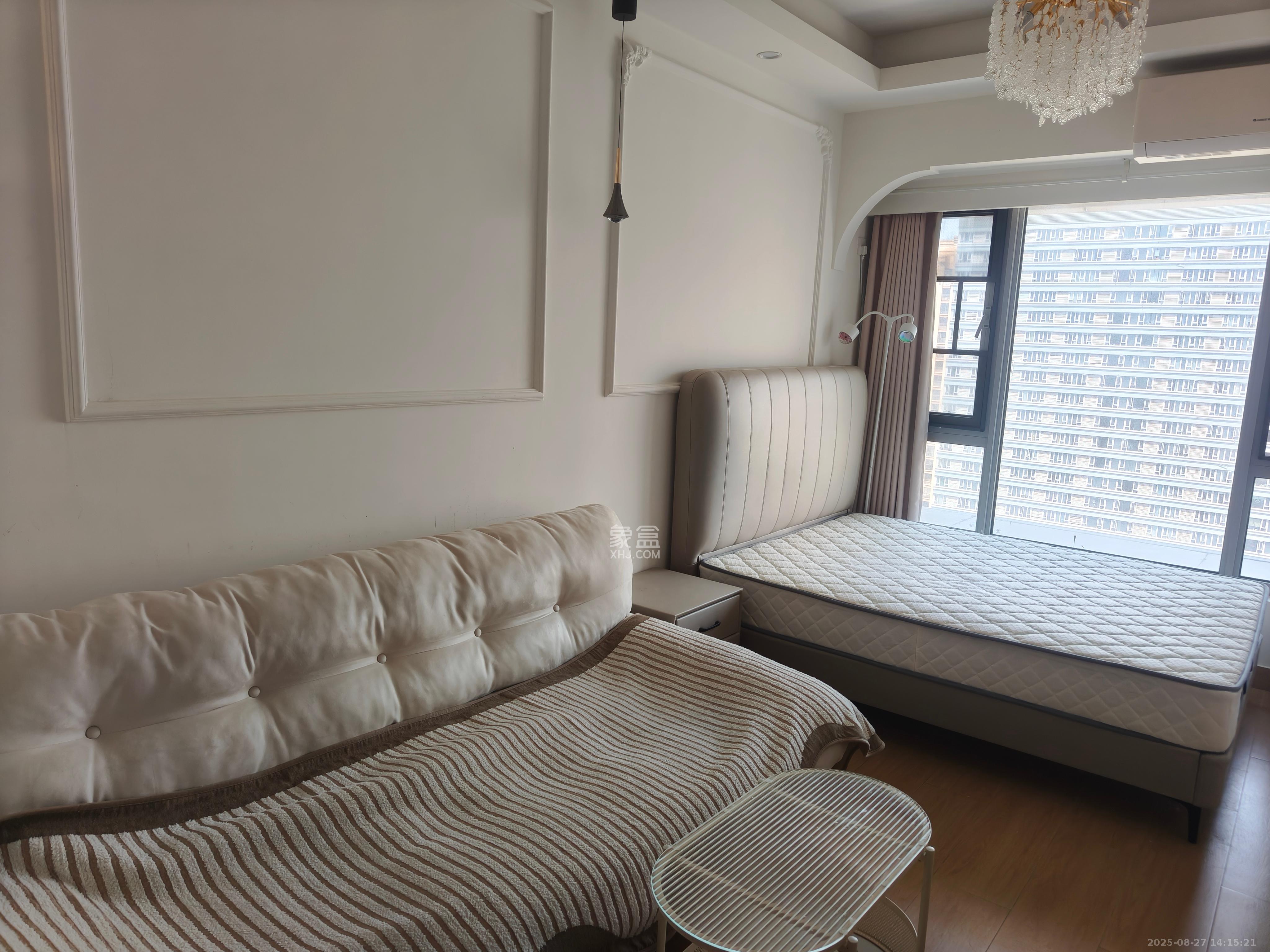 保利天禧EF区 1室1厅1卫 1900.0元/月 保利天禧EF区 1室1厅1卫 1900.0元/月室内图