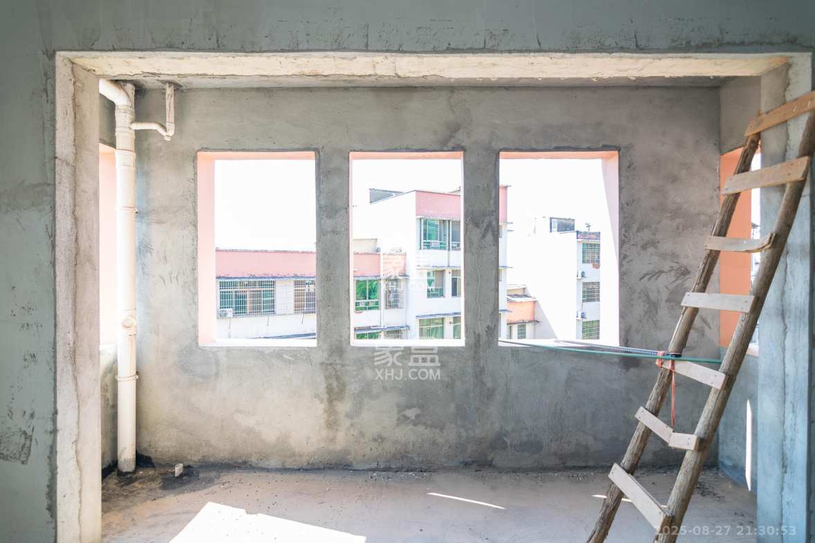 熙庭原著(房聚云台府) 5室2厅3卫 113.8万 熙庭原著(房聚云台府) 5室2厅3卫 113.8万阳台