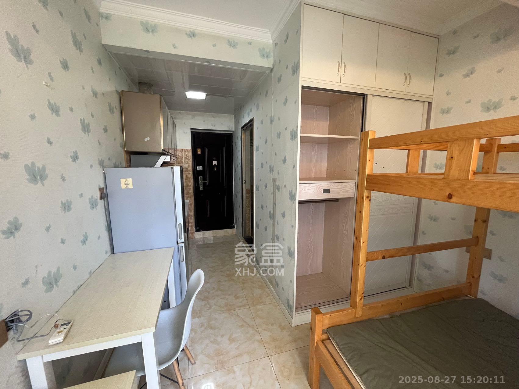 景江雅苑 1室1厅1卫 1200.0元/月 景江雅苑 1室1厅1卫 1200.0元/月室内图