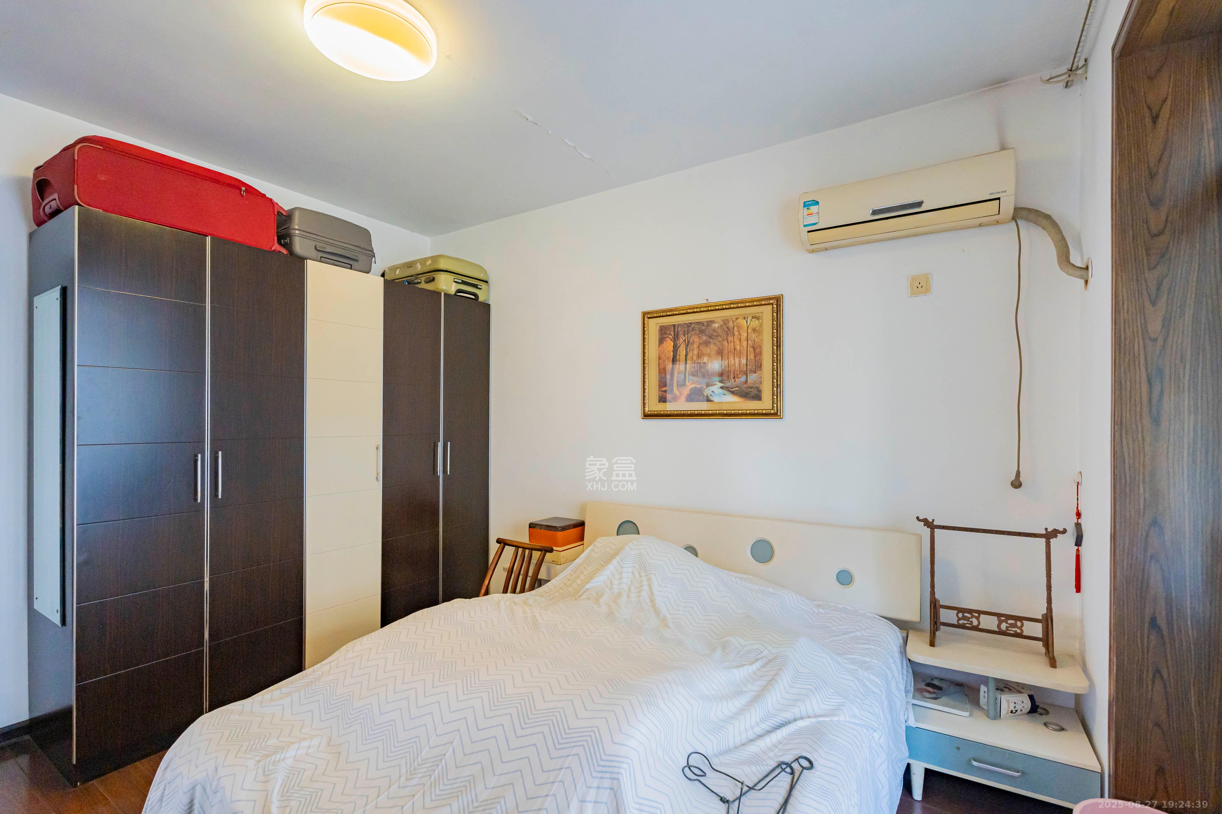 金帆小区 2室2厅1卫 50.0万 金帆小区 2室2厅1卫 50.0万卧室