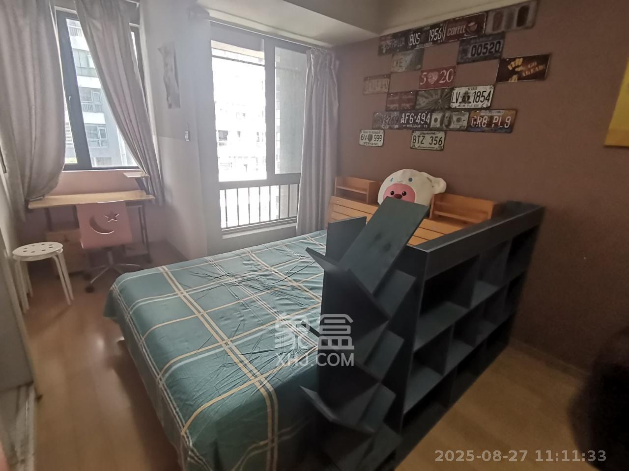 万科金色家园  1室1厅1卫    1300.0元/月室内图