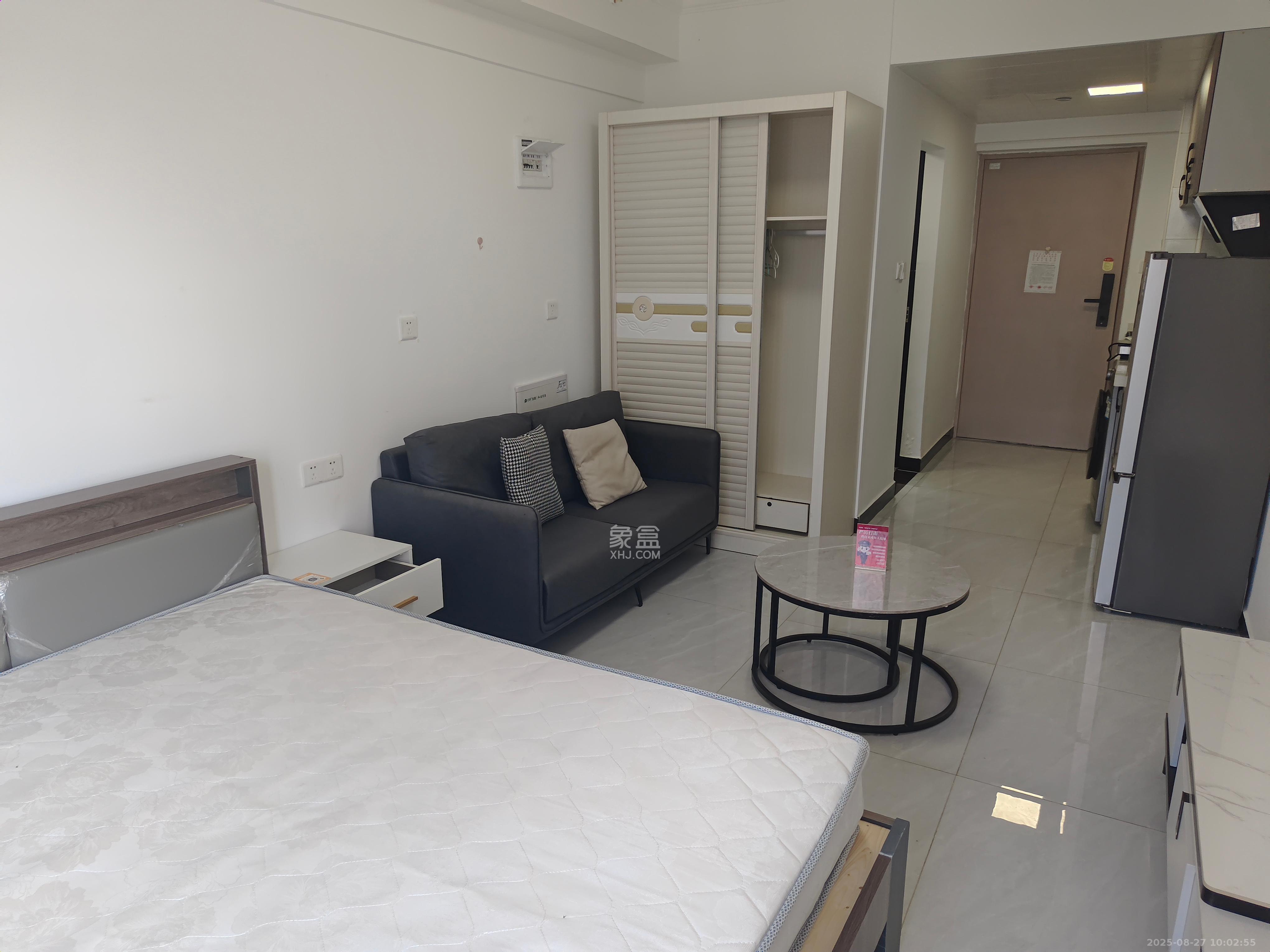 保利中环广场(保利中悦苑)  1室1厅1卫    1500.0元/月 保利中环广场(保利中悦苑)  1室1厅1卫    1500.0元/月室内图