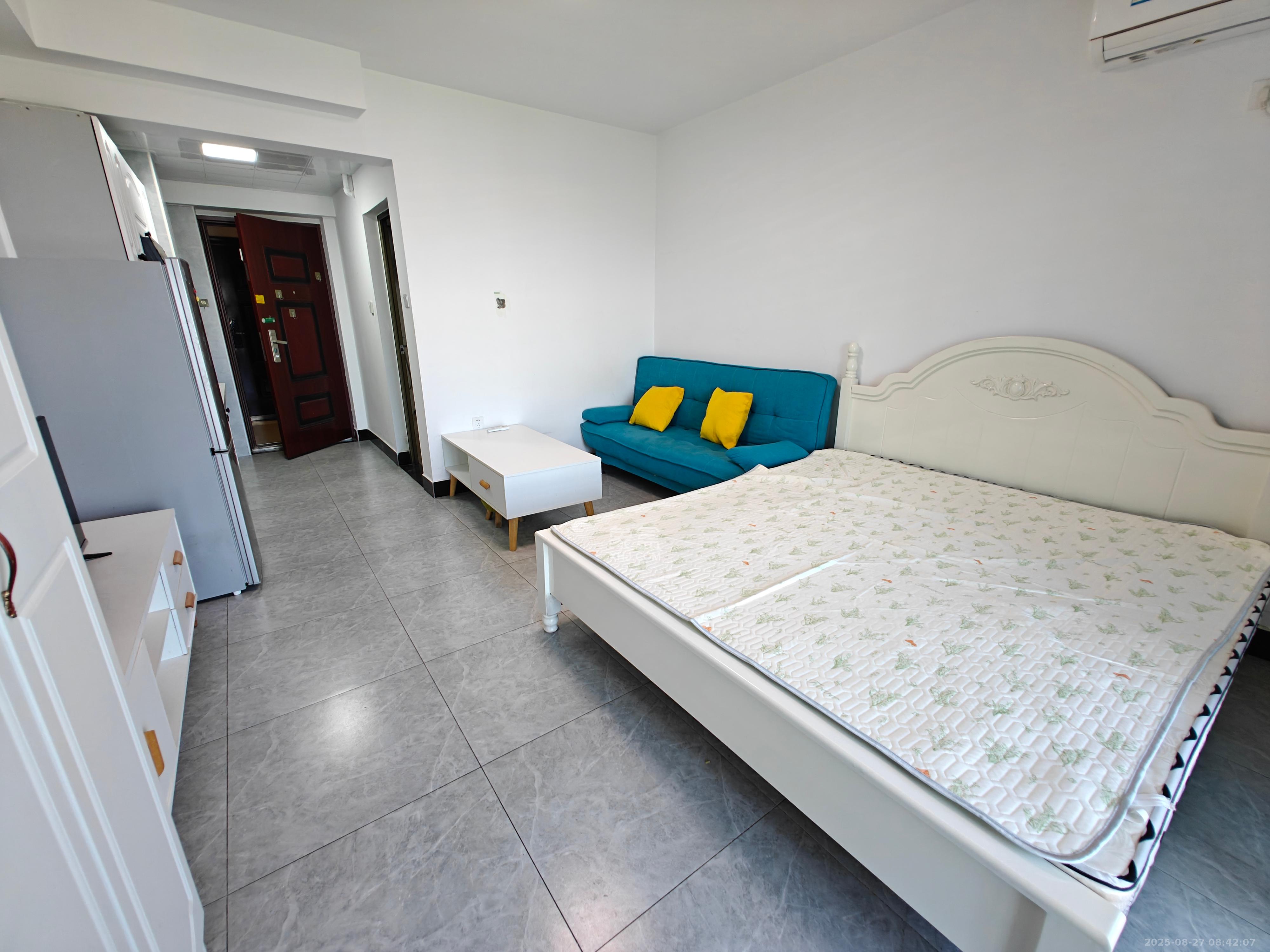 鑫远悦城（鑫远悦时代）  1室1厅1卫    1300.0元/月室内图