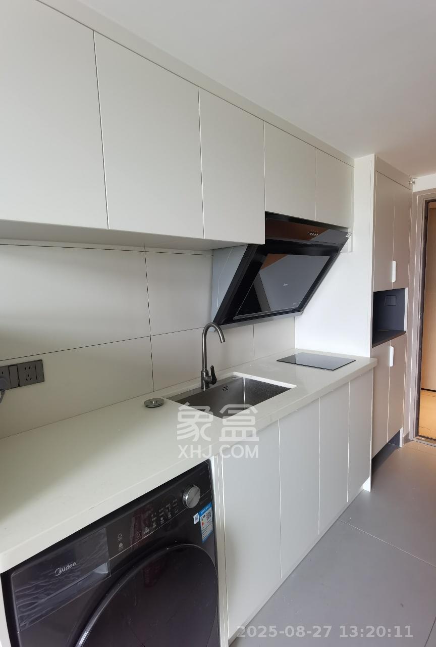 保利中环广场(保利中悦苑) 2室0厅0卫 2500.0元/月 保利中环广场(保利中悦苑) 2室0厅0卫 2500.0元/月室内图