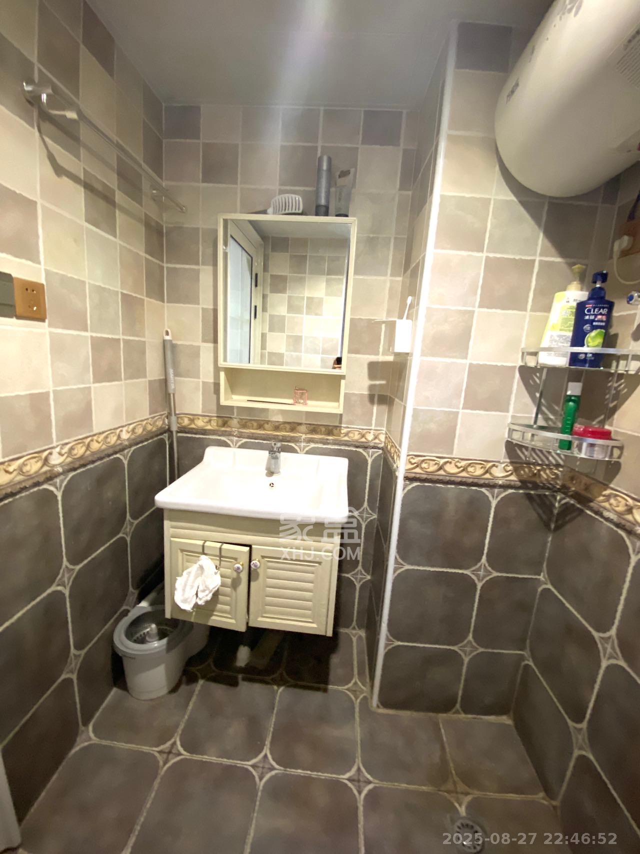 高升时代广场(冠铭商务中心) 1室1厅1卫 1400.0元/月 高升时代广场(冠铭商务中心) 1室1厅1卫 1400.0元/月室内图