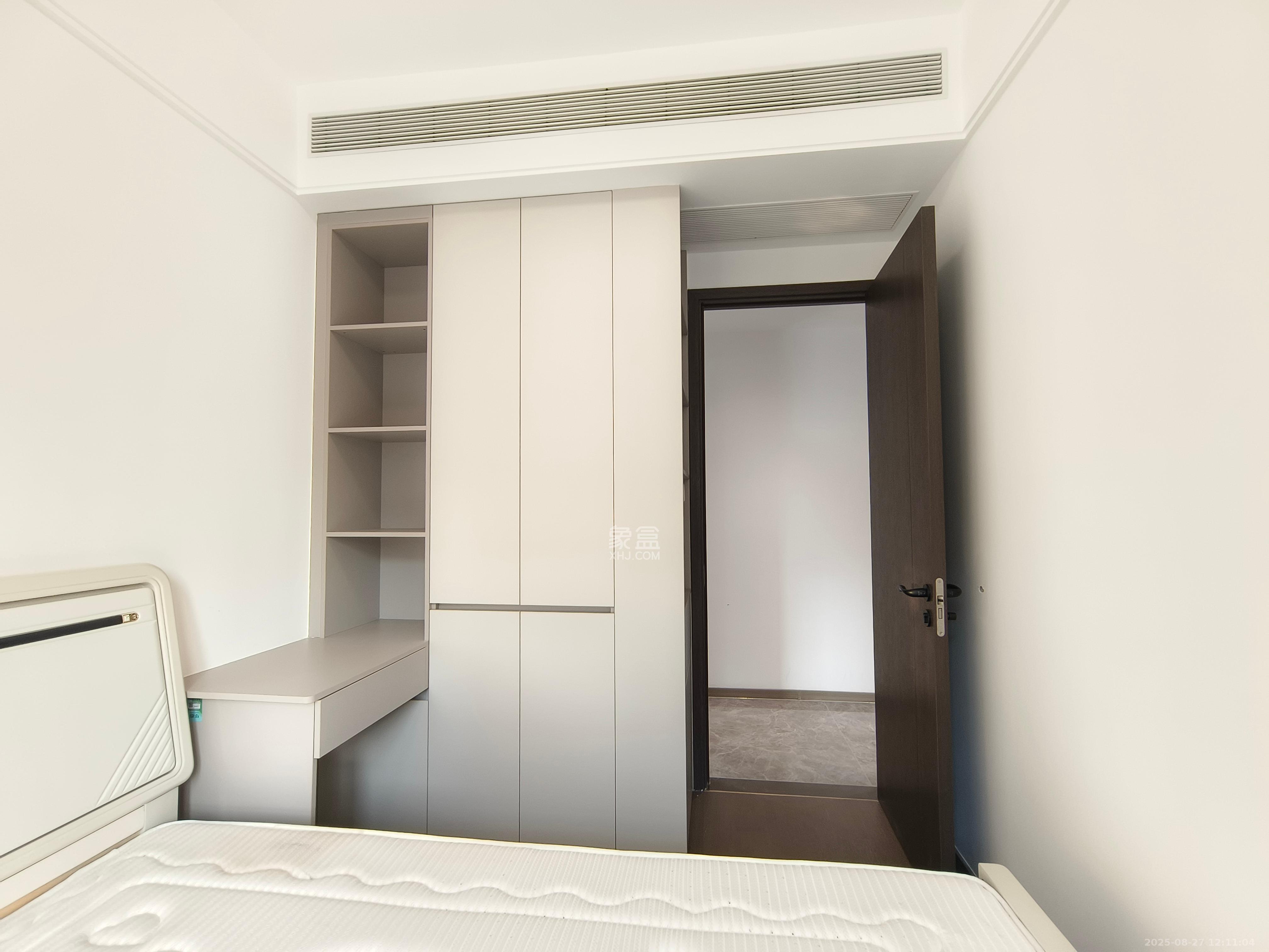 越秀湘江星汇城三期  4室2厅2卫    4200.0元/月 越秀湘江星汇城三期  4室2厅2卫    4200.0元/月室内图