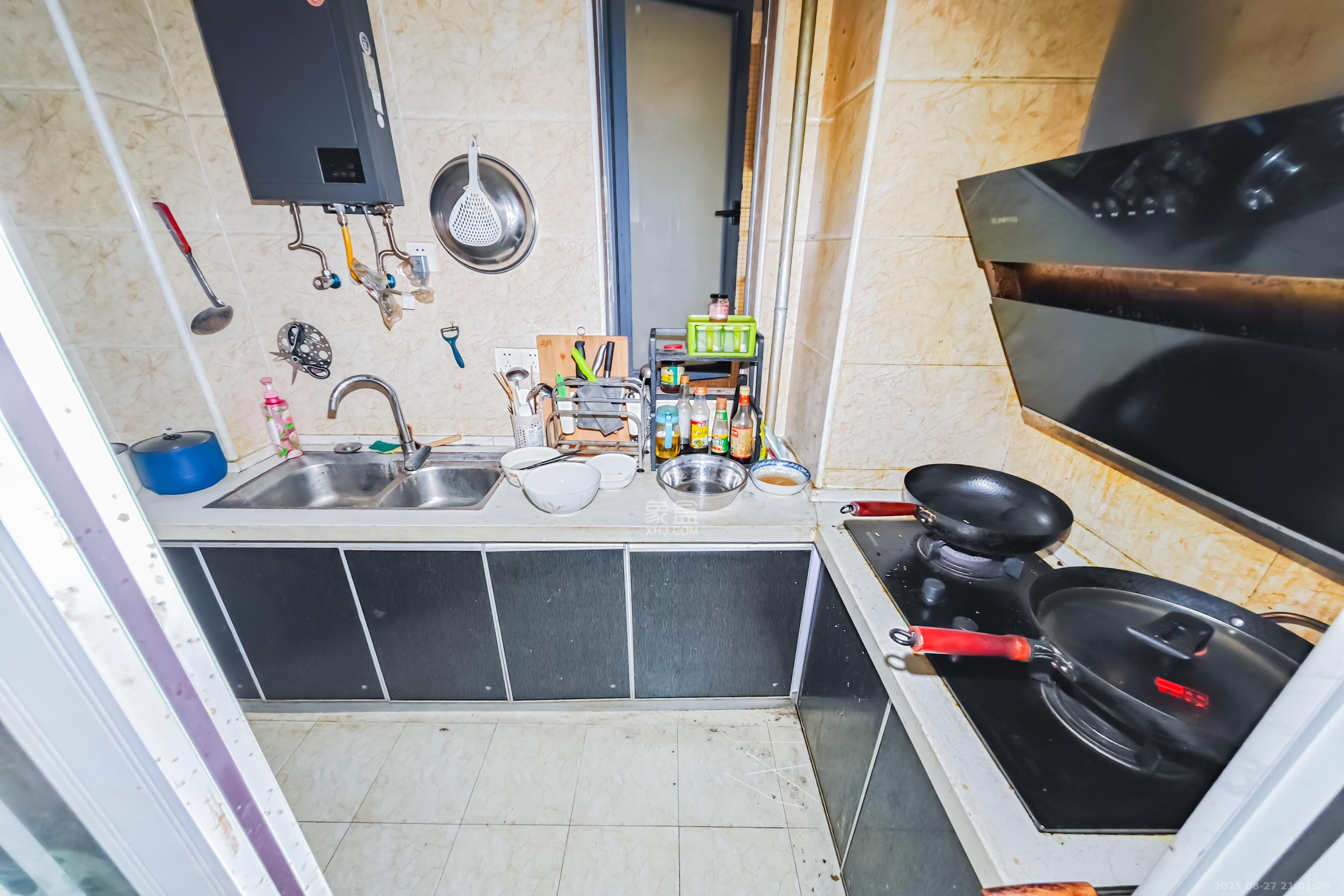 叠彩兰亭  3室2厅2卫    90.0万厨房