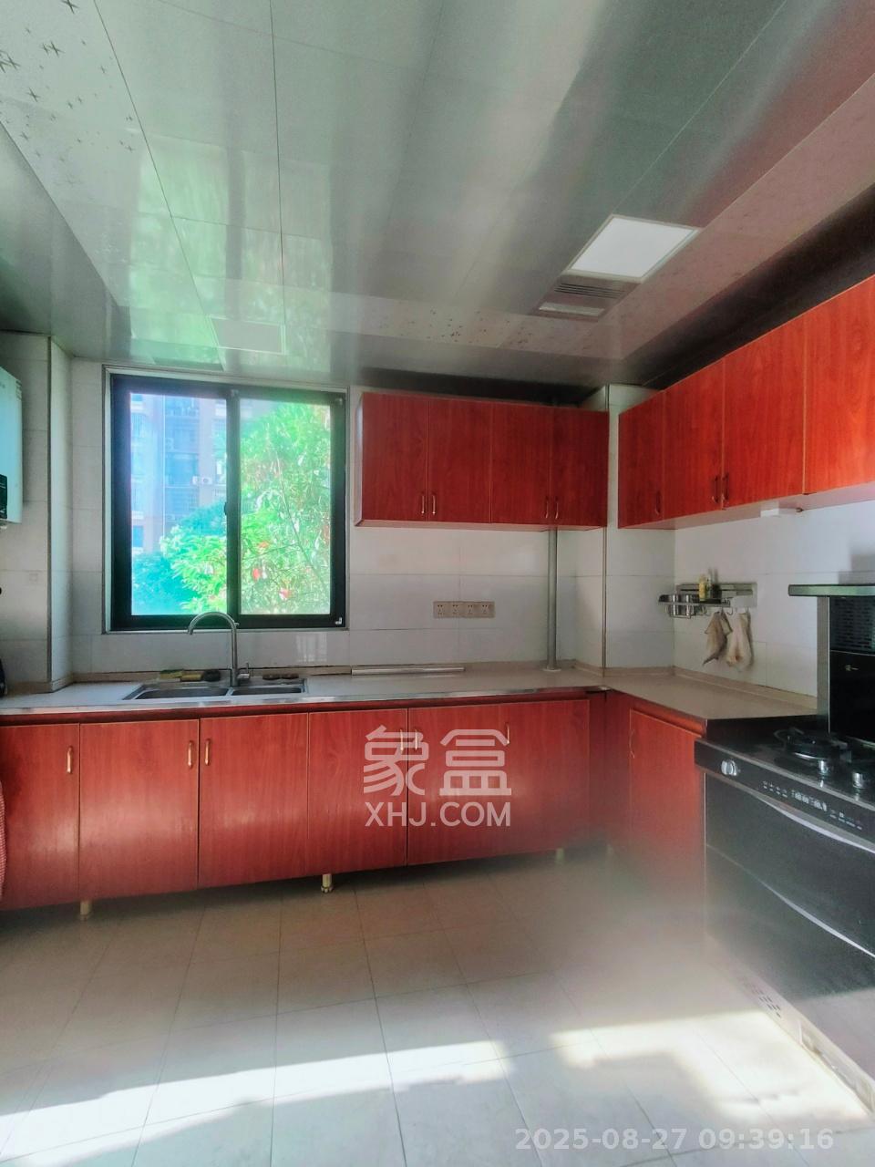 山水嘉园  5室2厅2卫    3200.0元/月 山水嘉园  5室2厅2卫    3200.0元/月室内图