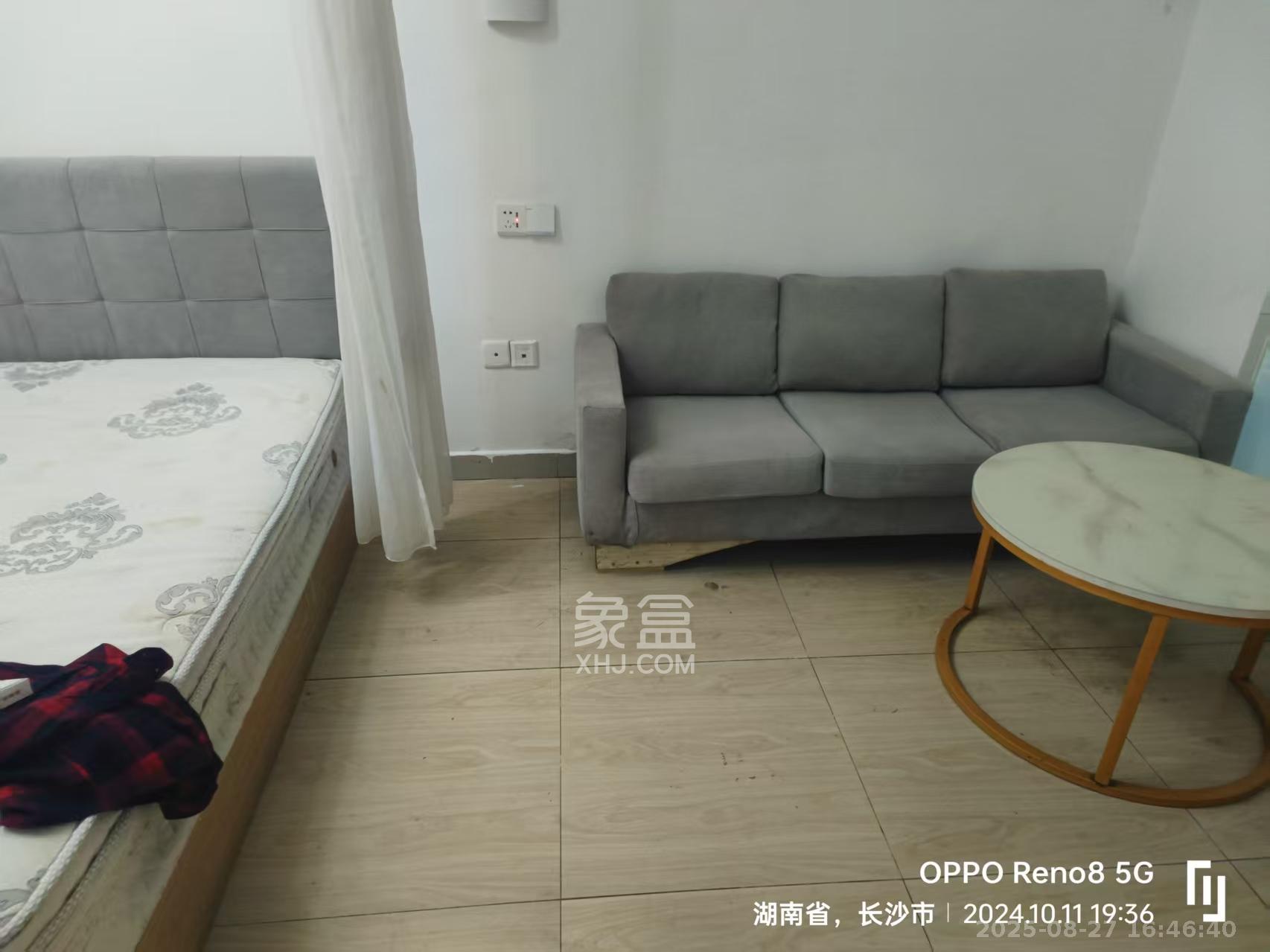 蚂蚁工房  1室1厅1卫    1600.0元/月 蚂蚁工房  1室1厅1卫    1600.0元/月