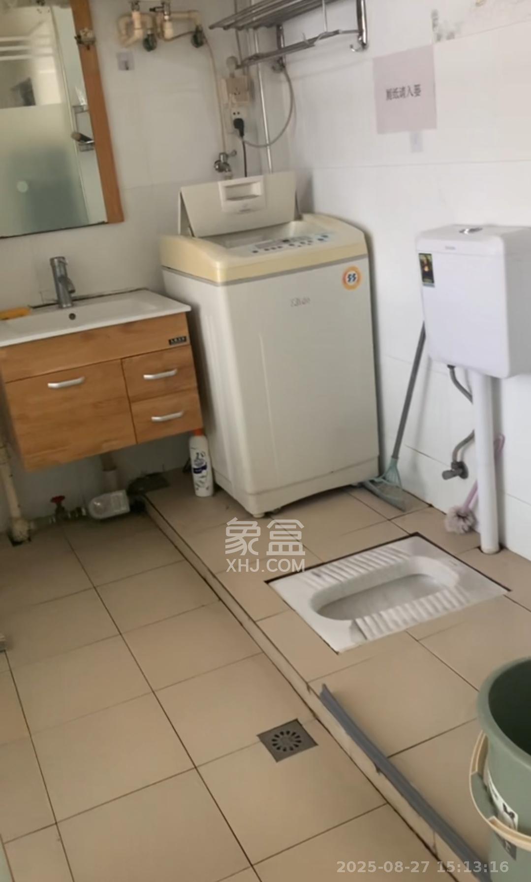 融圣国际  1室1厅1卫    1700.0元/月 融圣国际  1室1厅1卫    1700.0元/月室内图