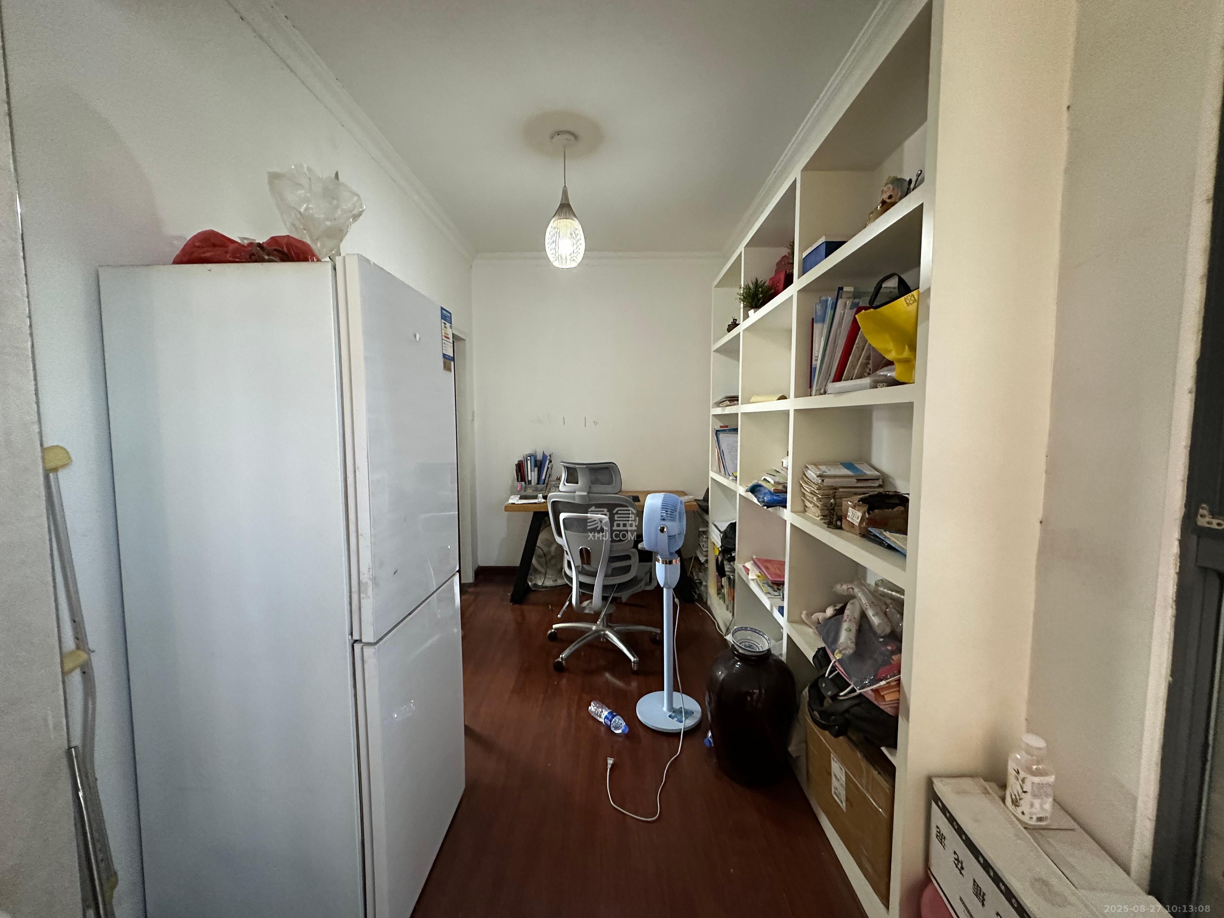 悦湖山  4室1厅1卫    2600.0元/月室内图