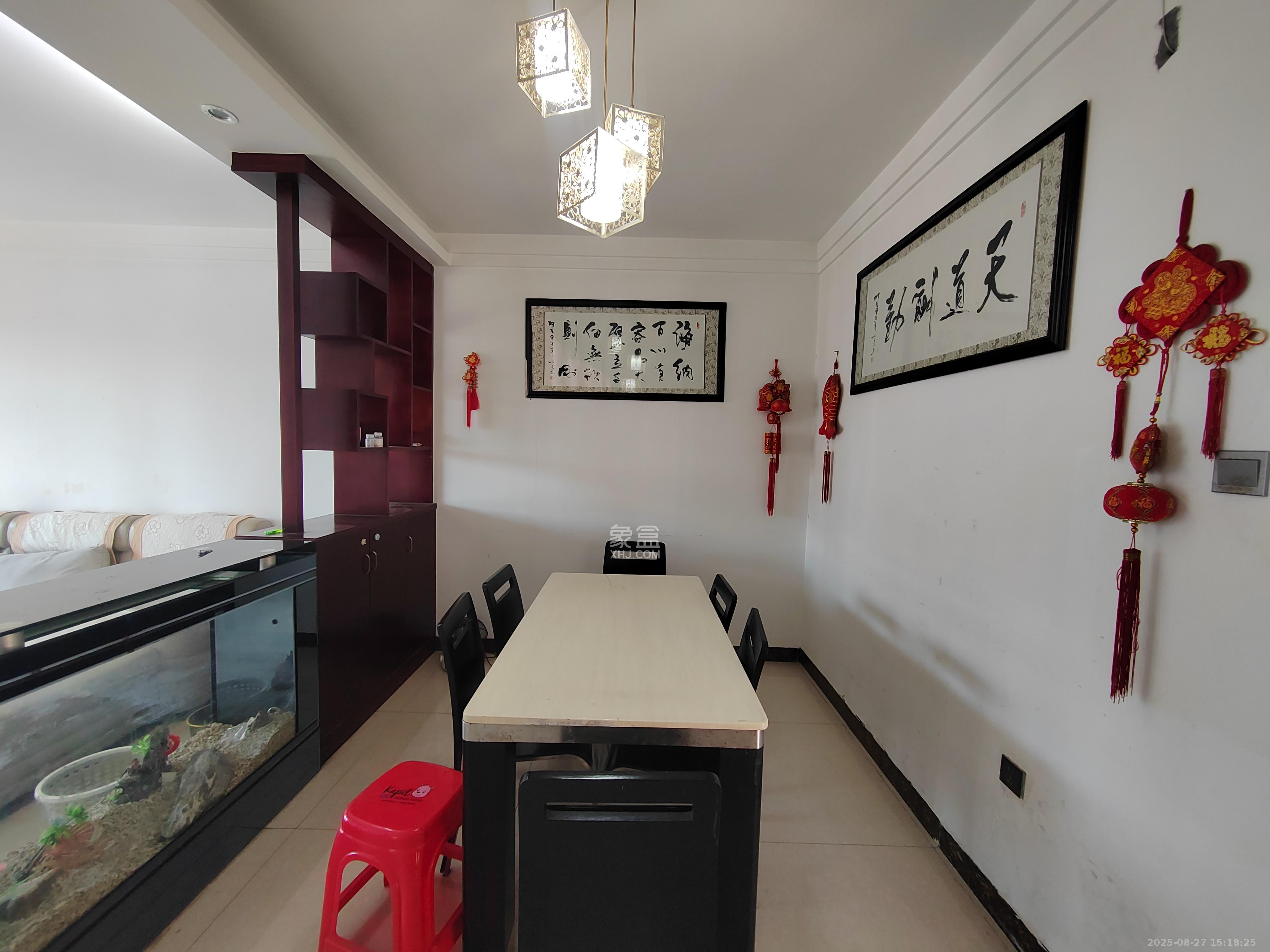 德庆水韵山城 2室1厅1卫 1700.0元/月 德庆水韵山城 2室1厅1卫 1700.0元/月室内图