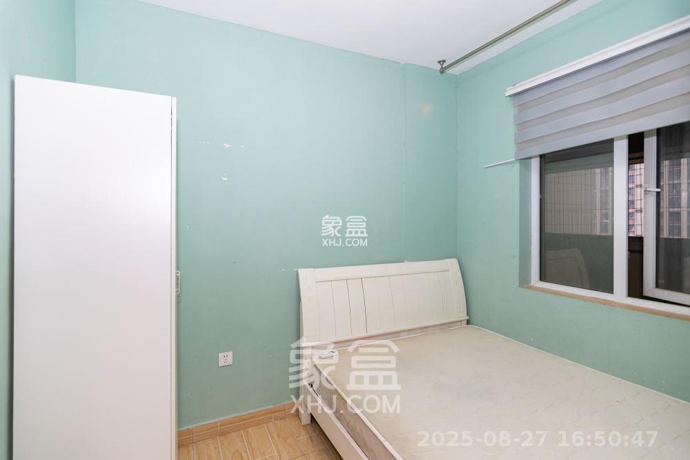 嘉宇银杉（嘉宇西苑）  3室2厅1卫   1800.00元/月室内图