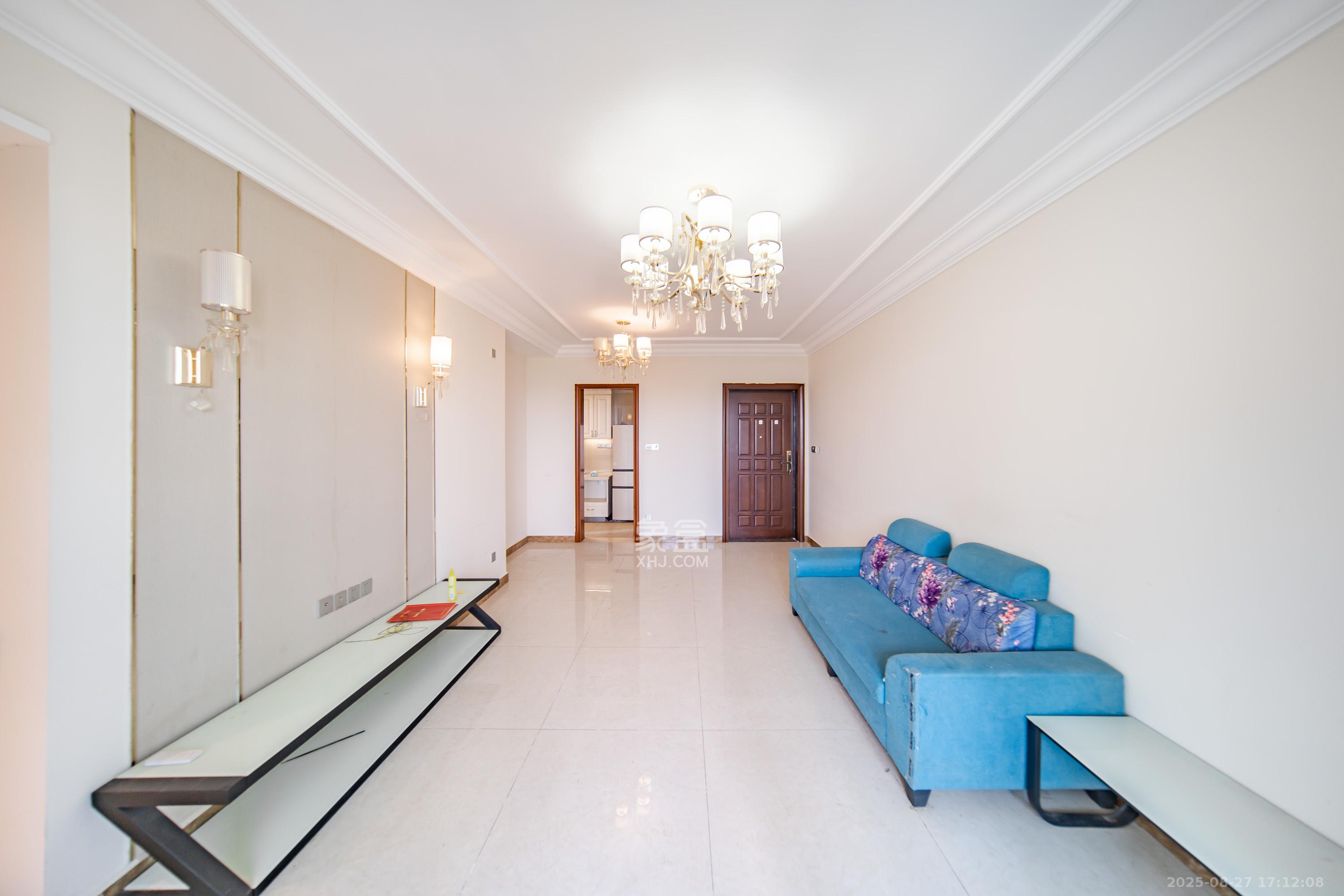 恒大文化旅游城A区  1室0厅0卫    80.0万 恒大文化旅游城A区  1室0厅0卫    80.0万客厅