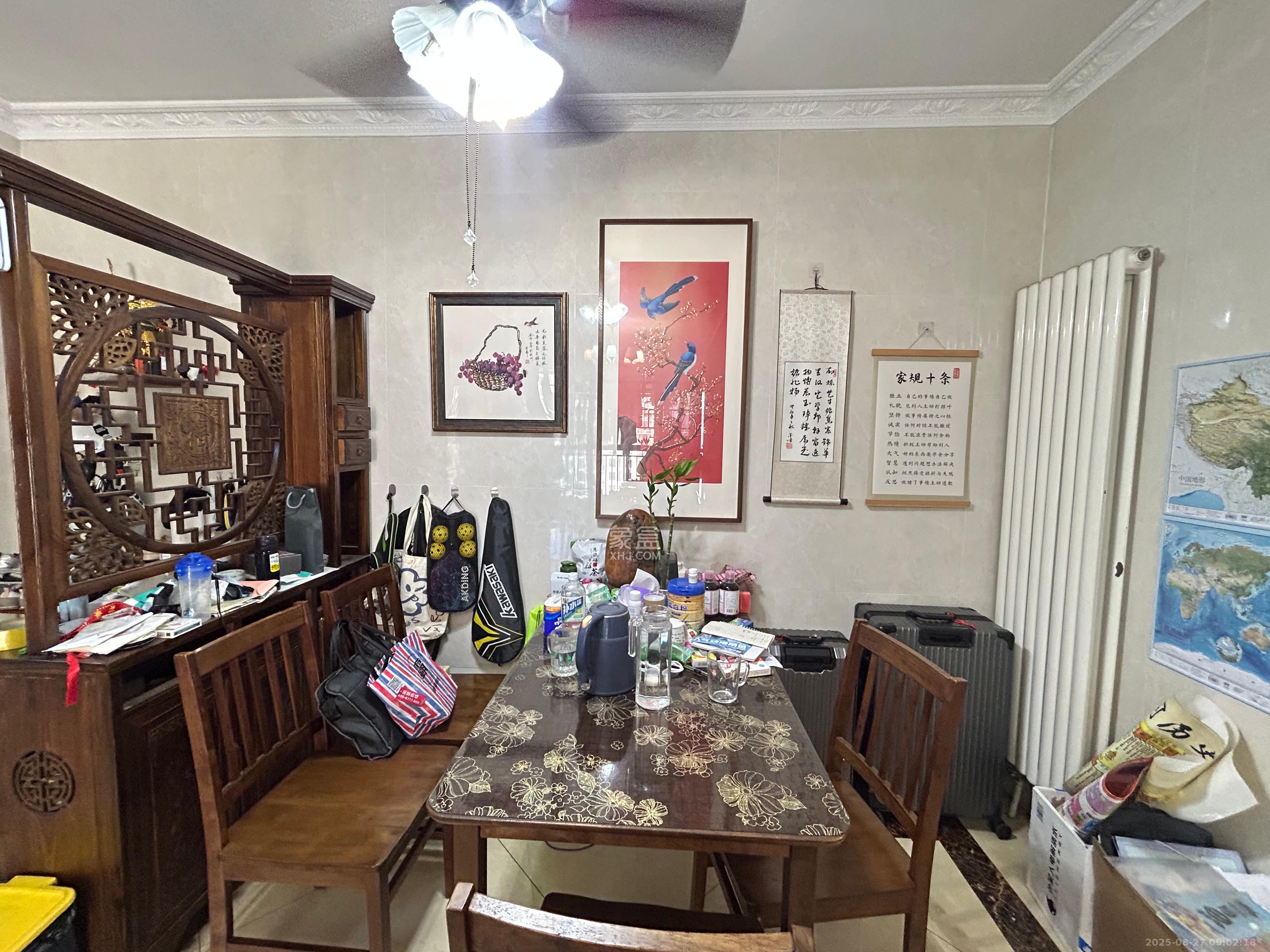 怡海星城 3室2厅2卫 2500.0元/月 怡海星城 3室2厅2卫 2500.0元/月室内图