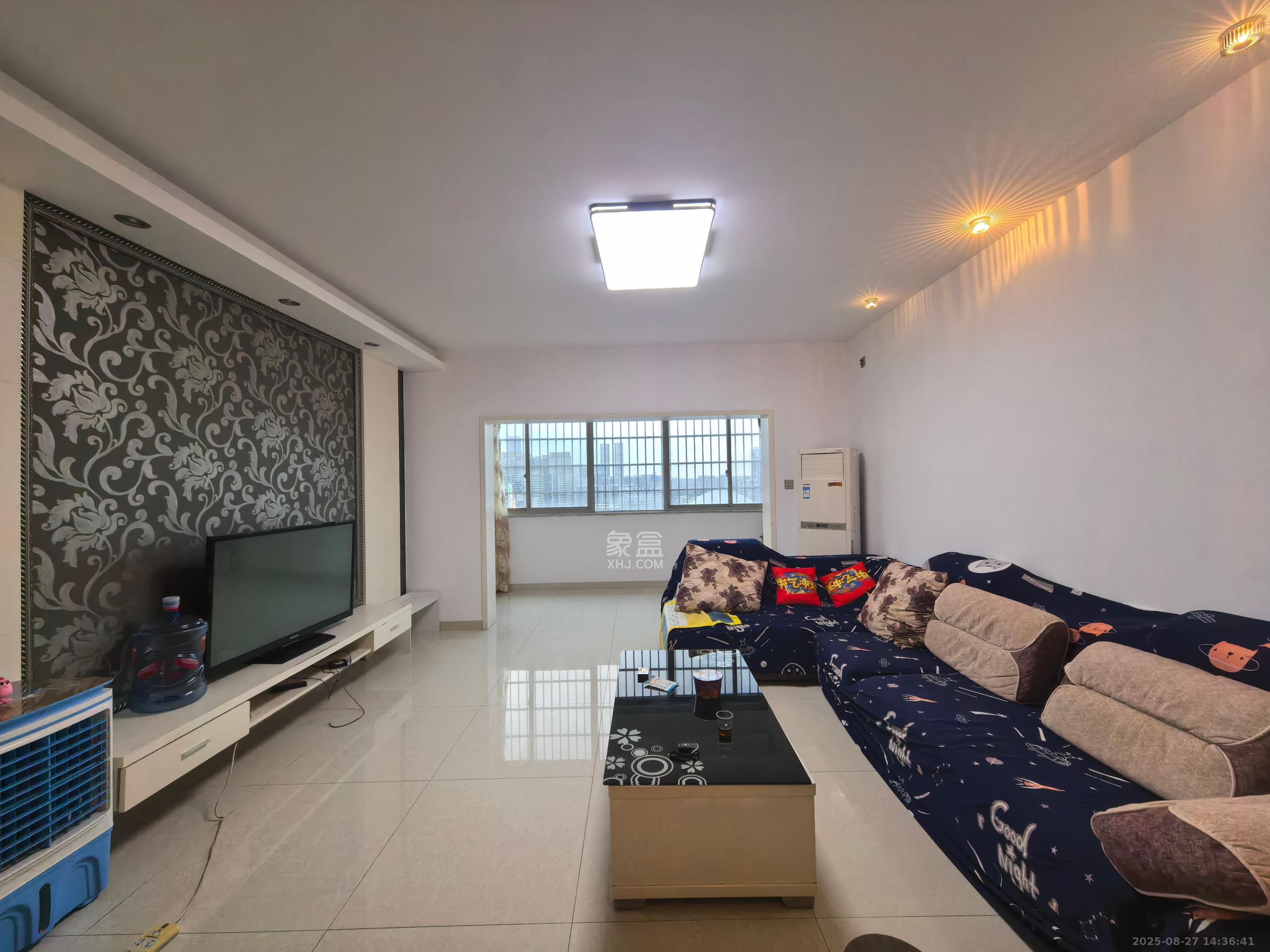 白沙湾嘉园 4室2厅2卫 3000.0元/月 白沙湾嘉园 4室2厅2卫 3000.0元/月室内图