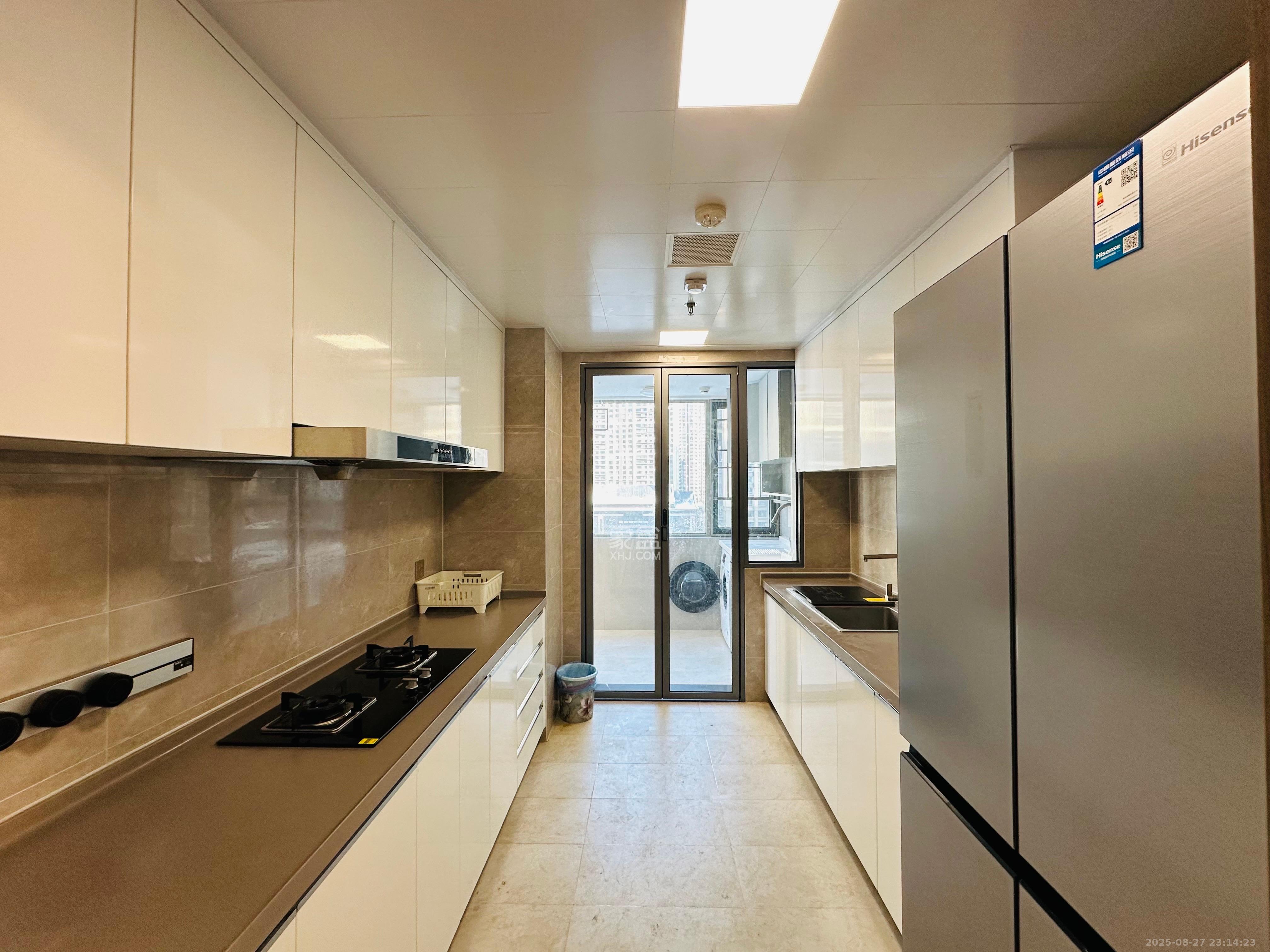 梅溪华府(新城金茂梦想华府)  4室2厅3卫    8500.0元/月 梅溪华府(新城金茂梦想华府)  4室2厅3卫    8500.0元/月室内图