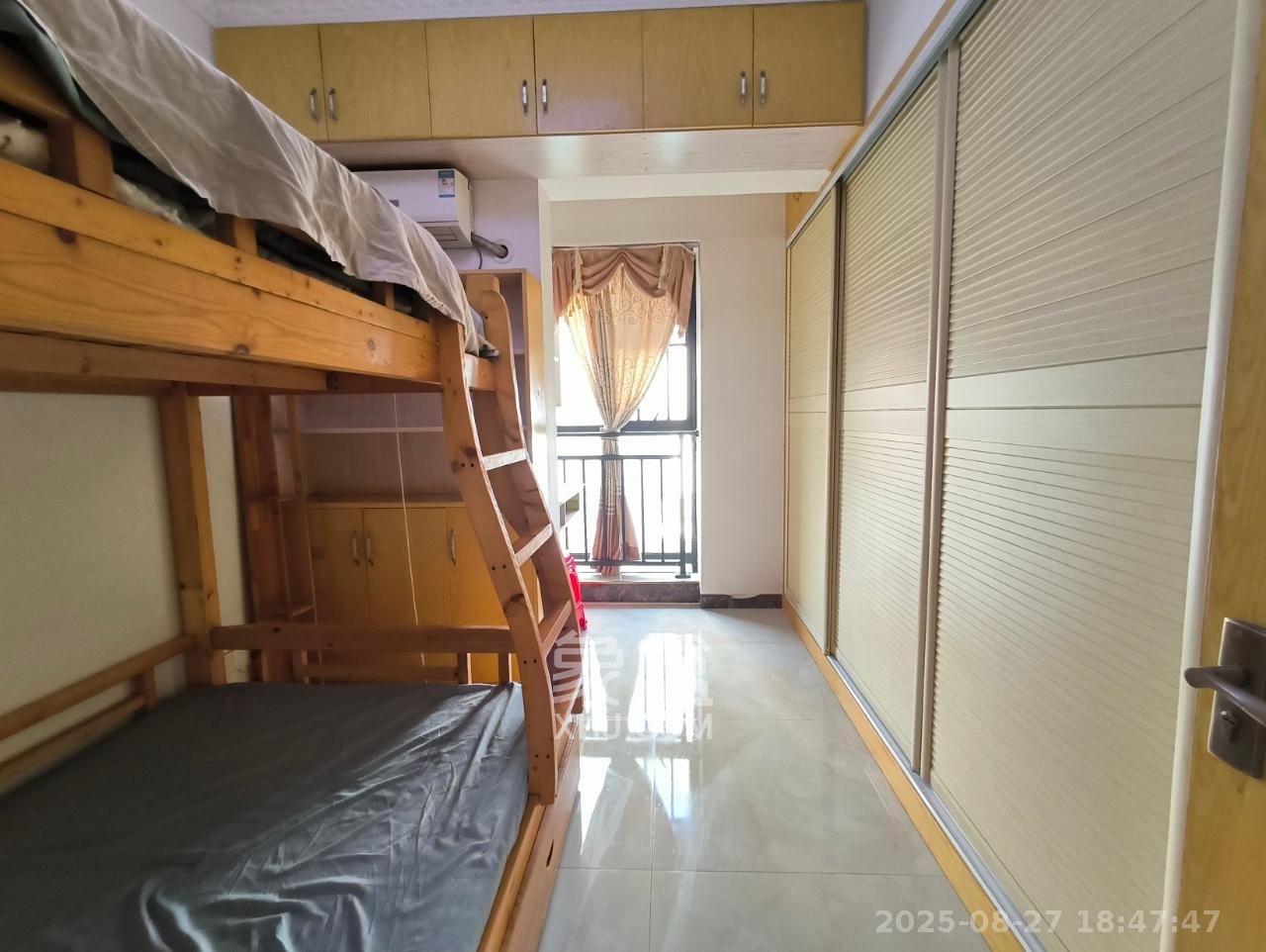 万科魅力之城  2室1厅1卫   2000.00元/月室内图