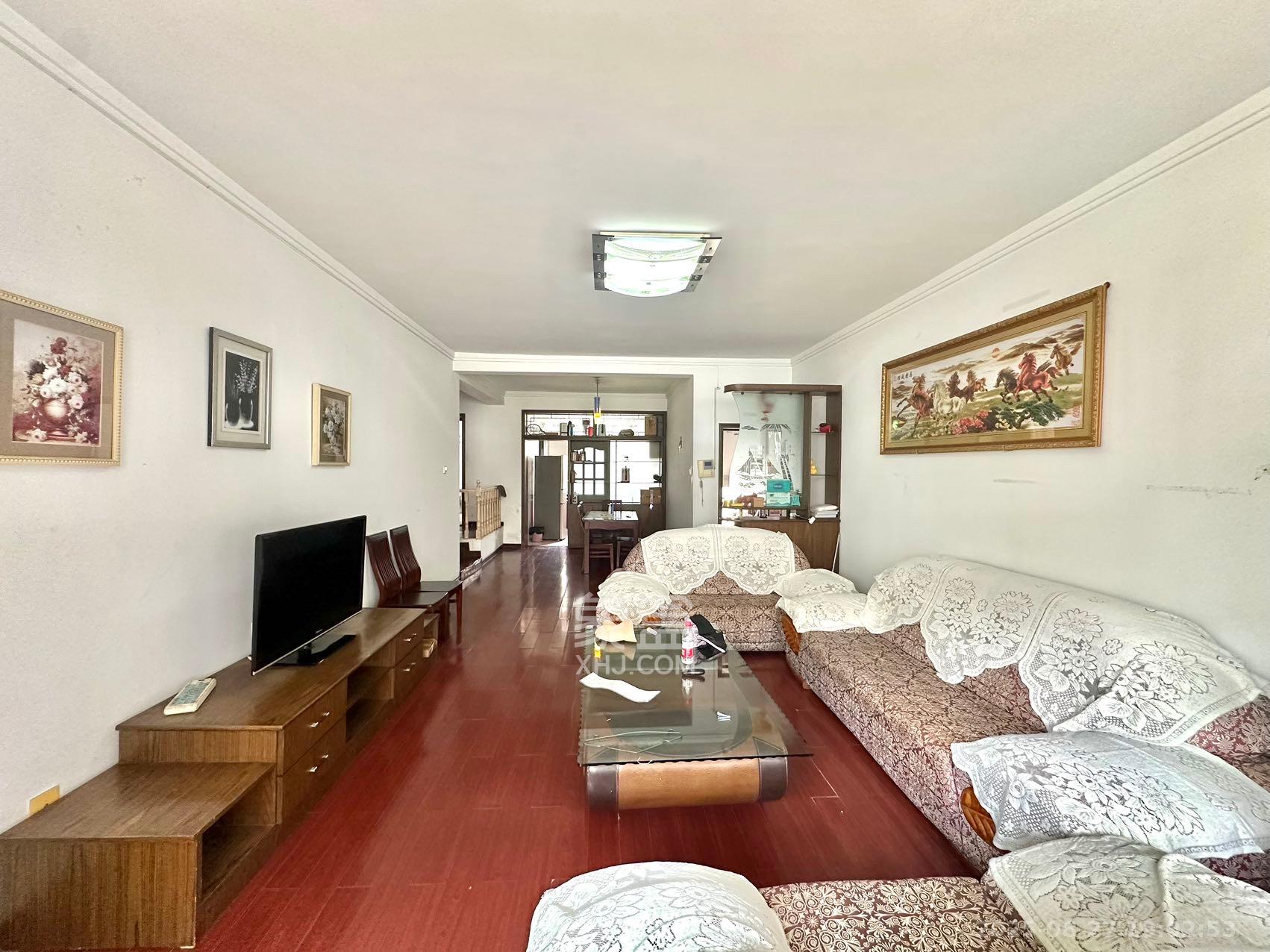 红星农博住宅小区(佳英农博小区)  3室1厅1卫    1660.0元/月 红星农博住宅小区(佳英农博小区)  3室1厅1卫    1660.0元/月室内图1