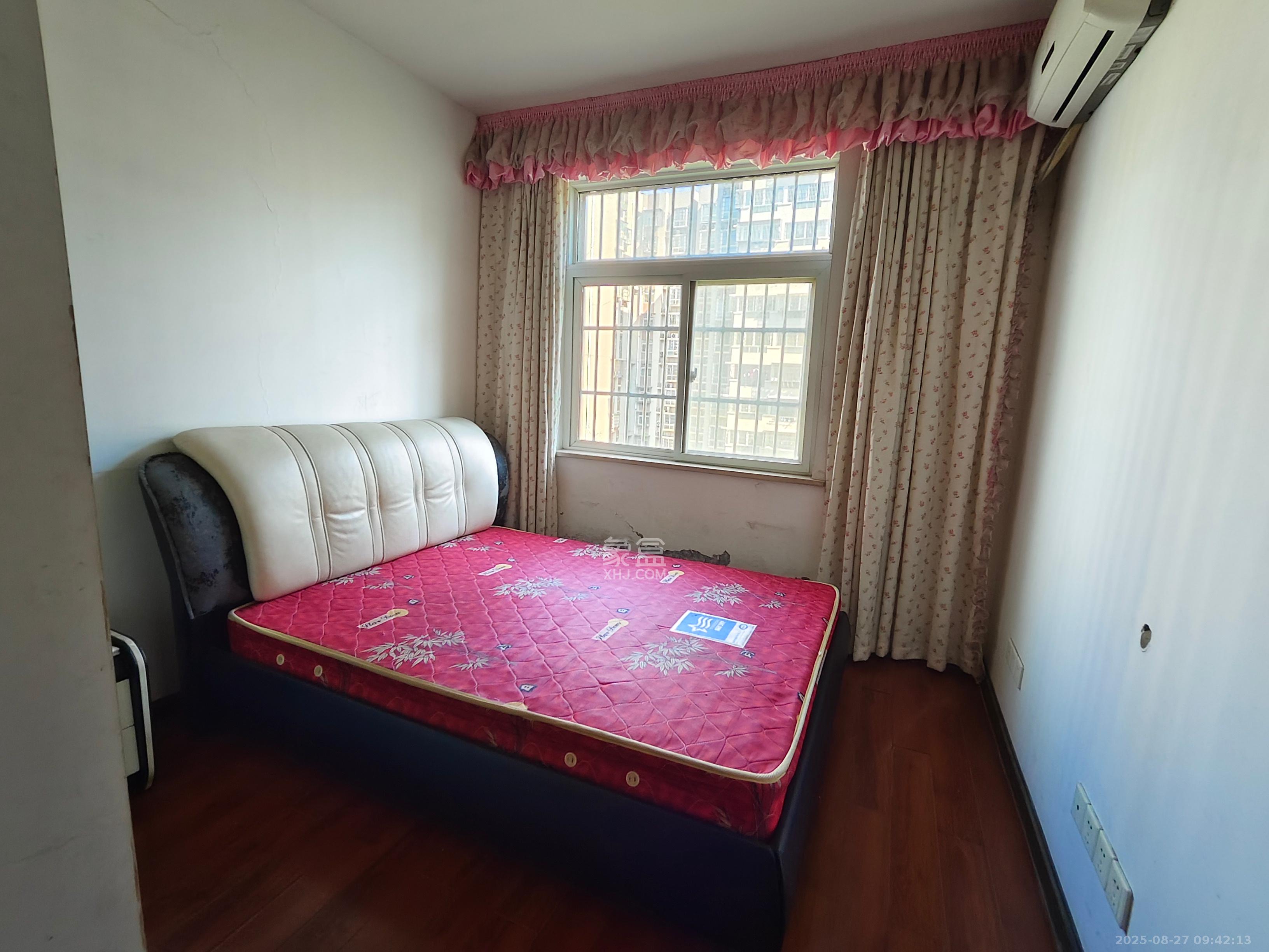 黎郡新宇康景园 1室0厅0卫 1800.0元/月 黎郡新宇康景园 1室0厅0卫 1800.0元/月室内图