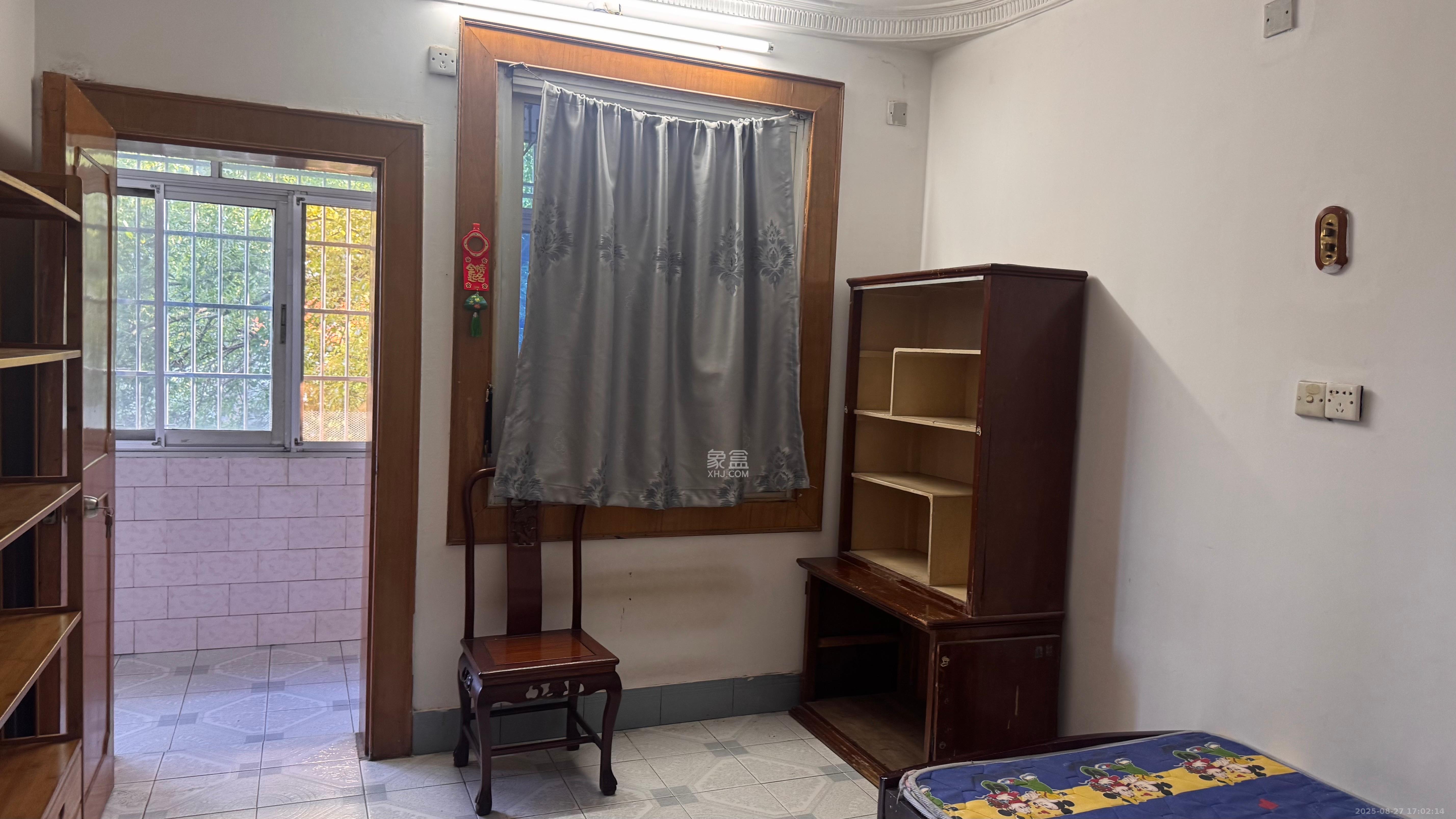 书院路散盘  2室1厅1卫    1680.0元/月 书院路散盘  2室1厅1卫    1680.0元/月室内图