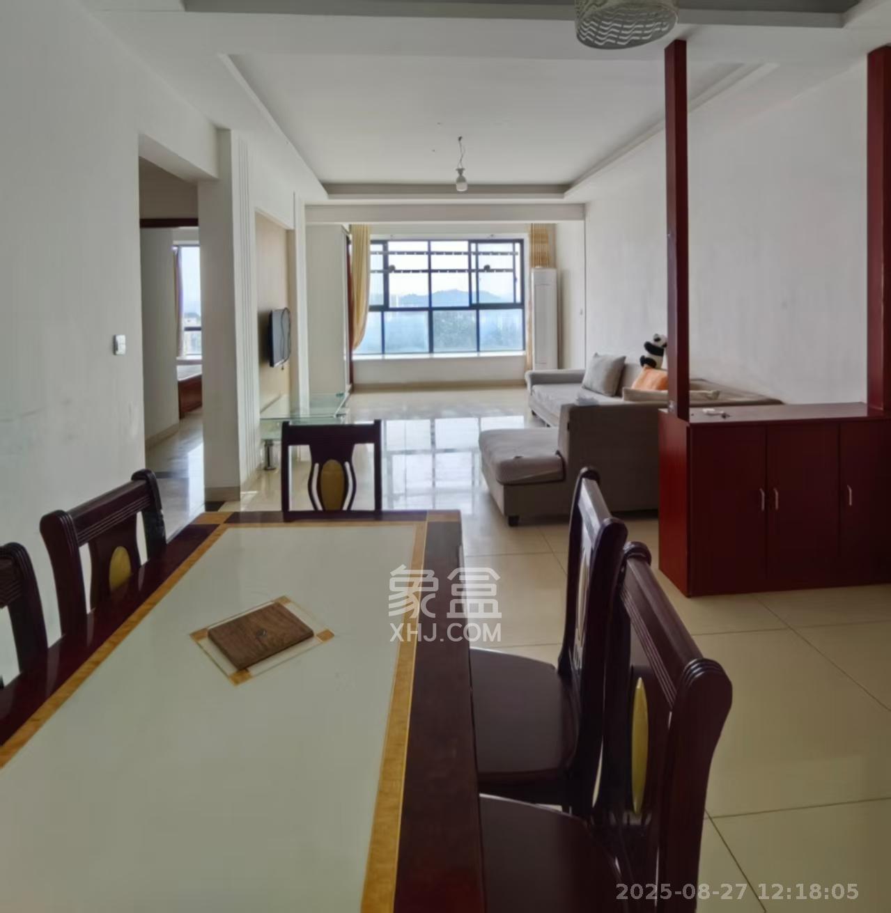 珠江东方明珠（新地东方明珠）三期  3室2厅1卫    1600.0元/月室内图