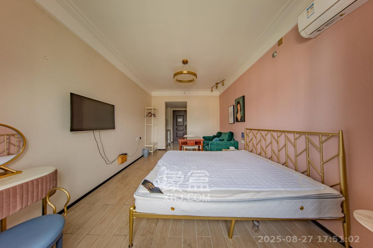 中海国际二期  1室1厅1卫    1000.0元/月 中海国际二期  1室1厅1卫    1000.0元/月室内图