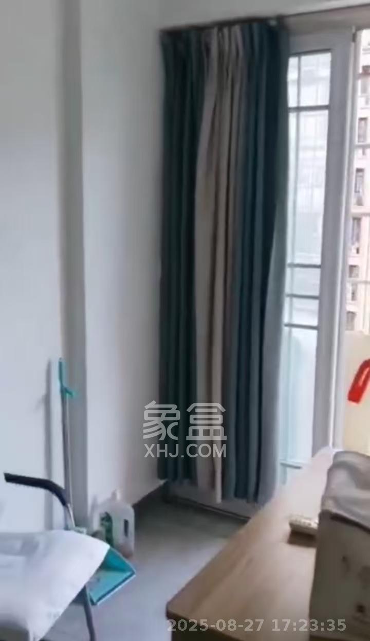 金房奥斯卡  1室1厅1卫   1400.00元/月室内图