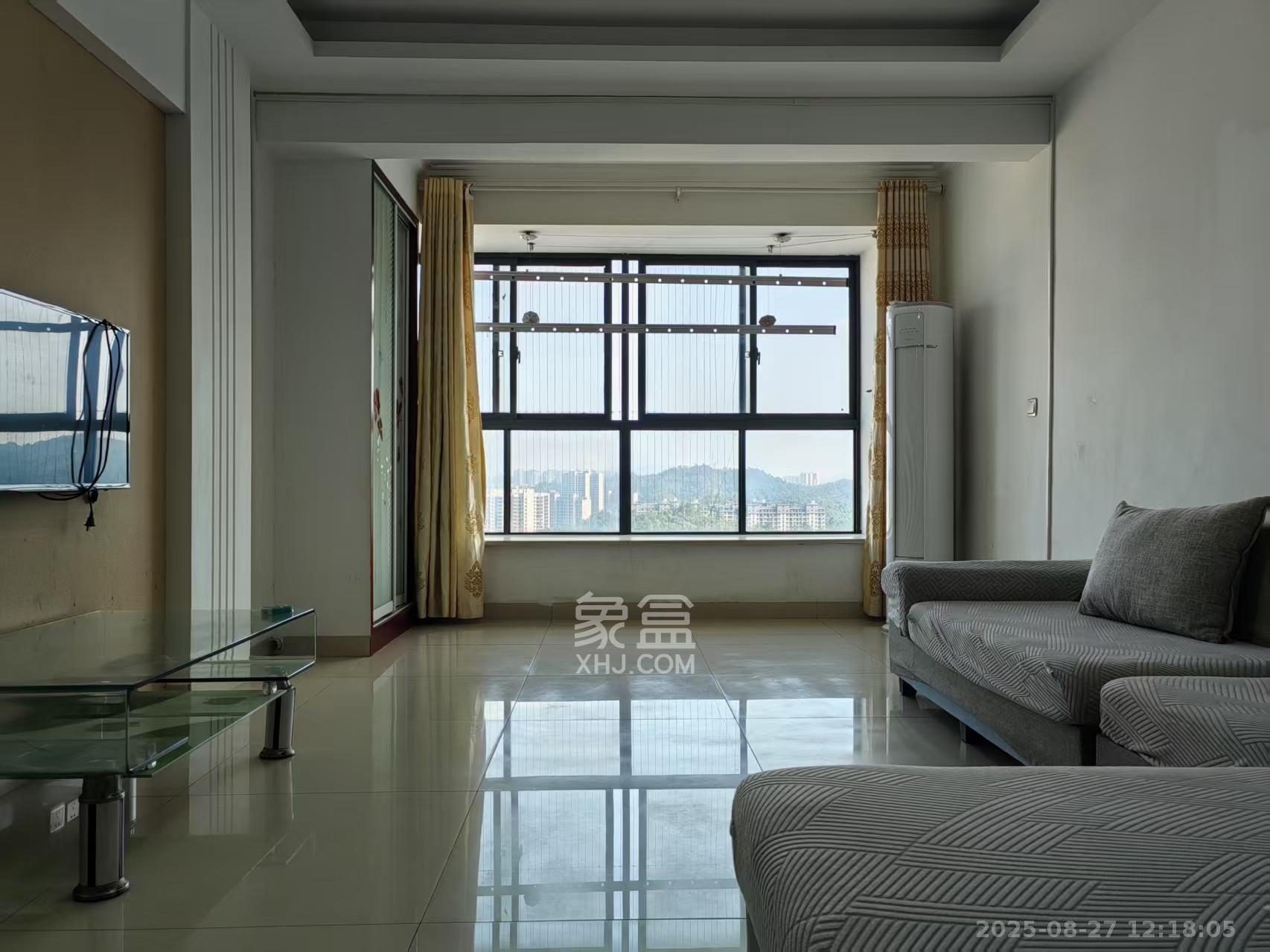 珠江东方明珠（新地东方明珠）三期  3室2厅1卫    1600.0元/月室内图