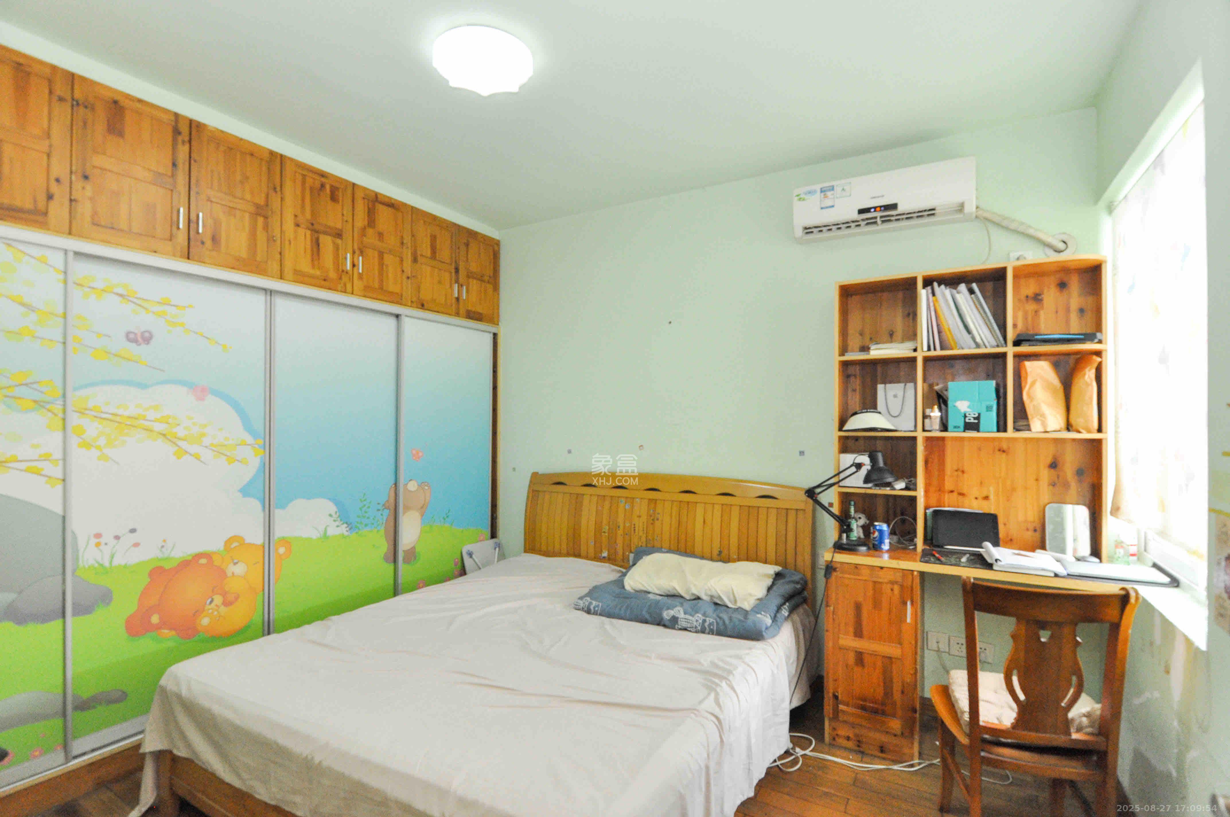 嘉逸名庭  2室2厅1卫    2400.0元/月 嘉逸名庭  2室2厅1卫    2400.0元/月室内图