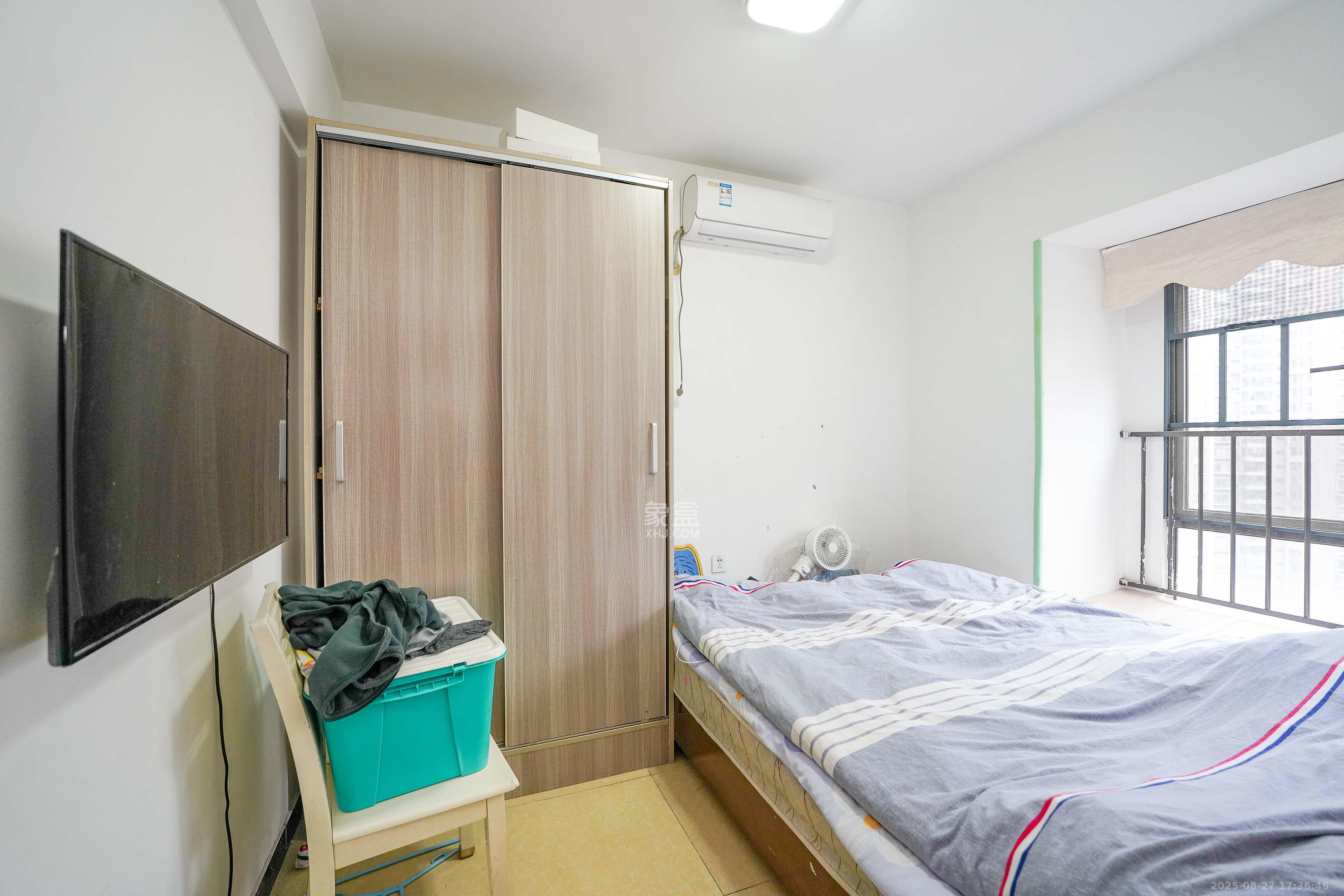 汇金城/嘉华城(二期、三期) 3室2厅2卫 2700.0元/月 汇金城/嘉华城(二期、三期) 3室2厅2卫 2700.0元/月室内图