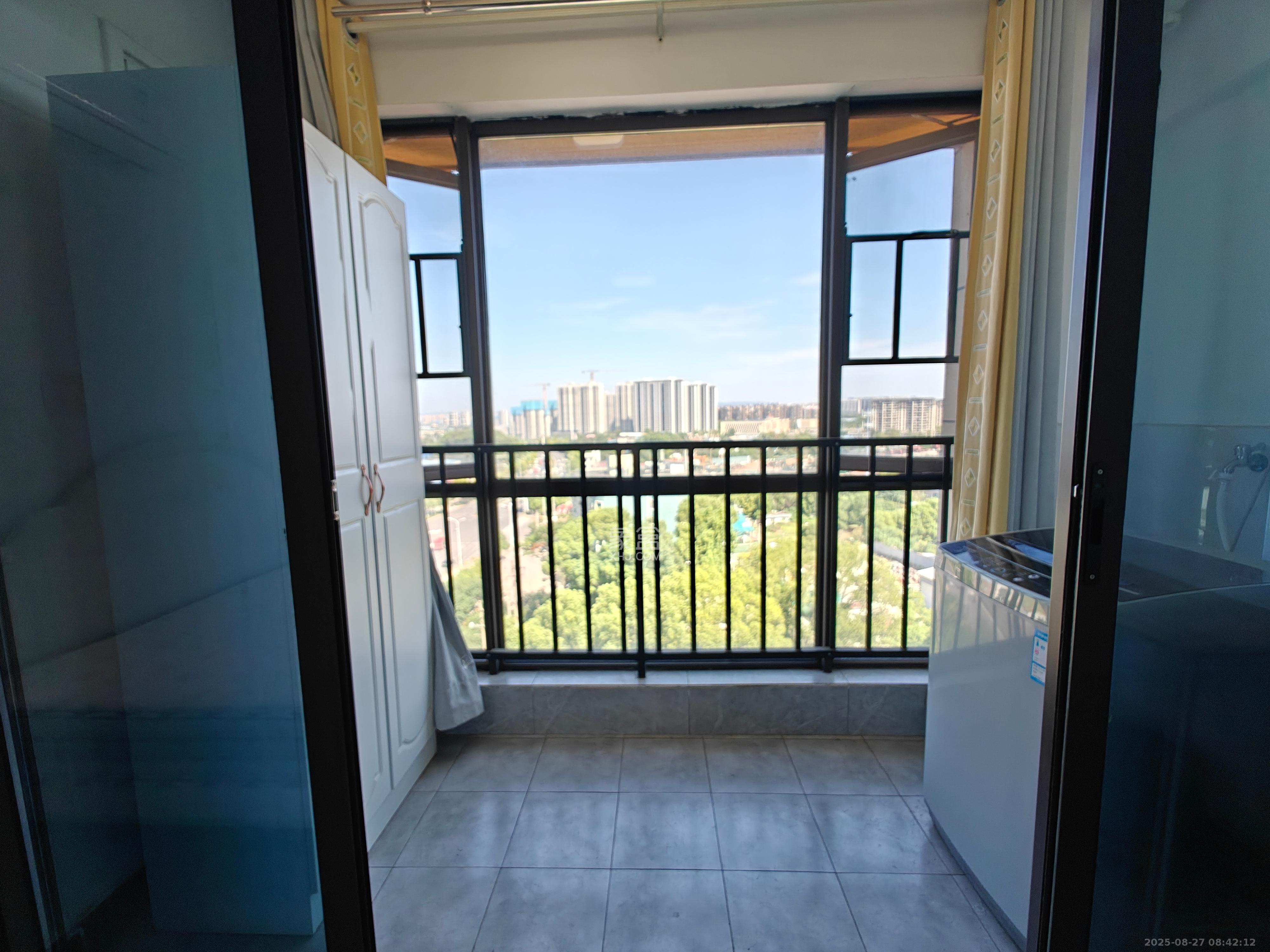 鑫远悦城（鑫远悦时代）  1室1厅1卫    1300.0元/月室内图