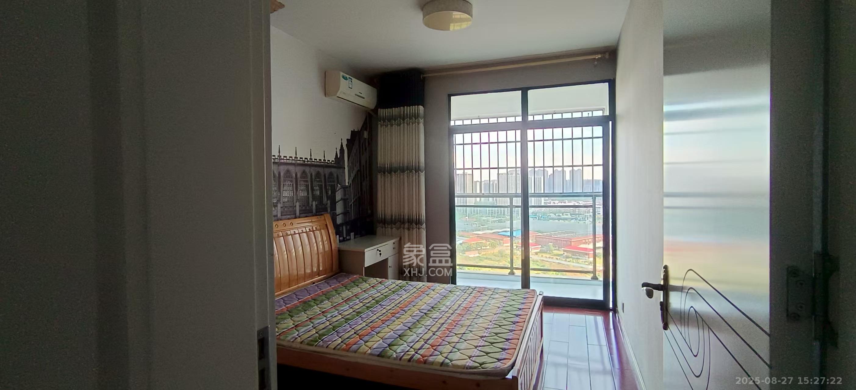 江河双水湾  3室1厅1卫    2600.0元/月室内图