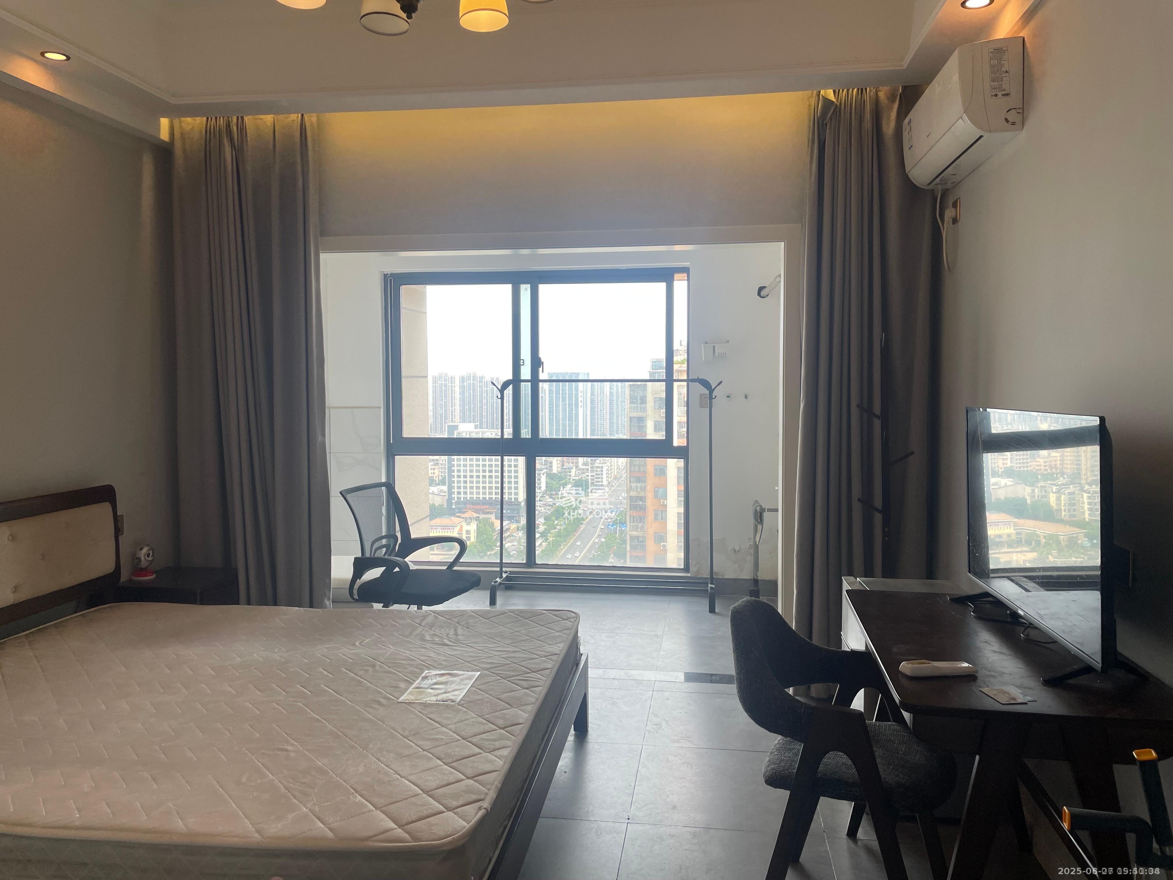 明发国际城  1室1厅1卫    1100.0元/月室内图