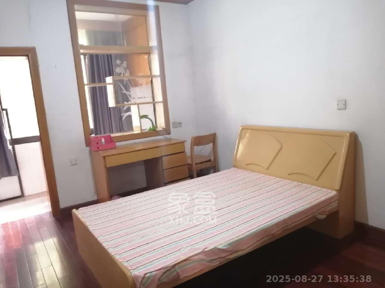 红旗区一片 2室1厅1卫 1700.0元/月 红旗区一片 2室1厅1卫 1700.0元/月室内图