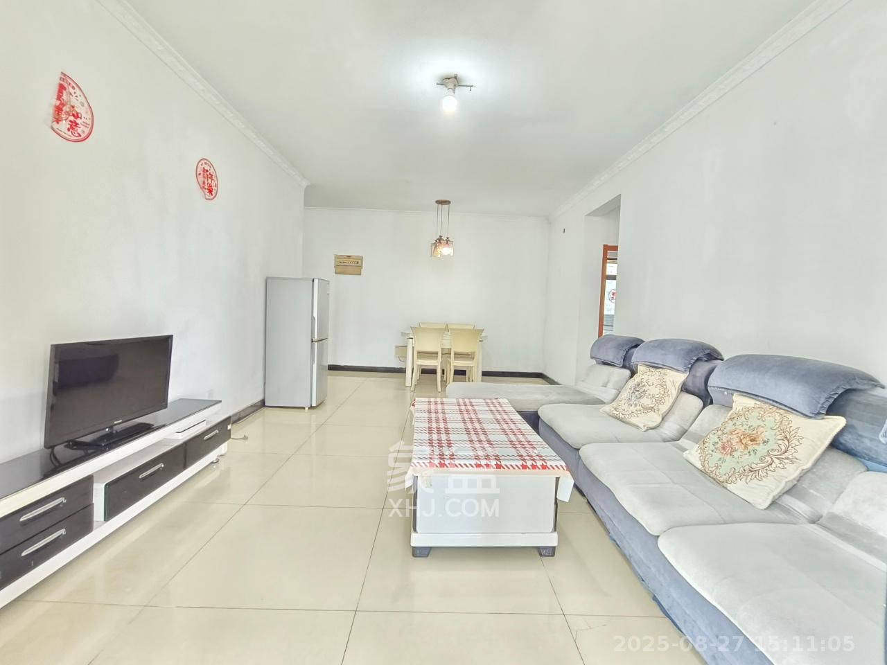 湘江世纪城融江苑  3室1厅1卫    2000.0元/月 湘江世纪城融江苑  3室1厅1卫    2000.0元/月室内图