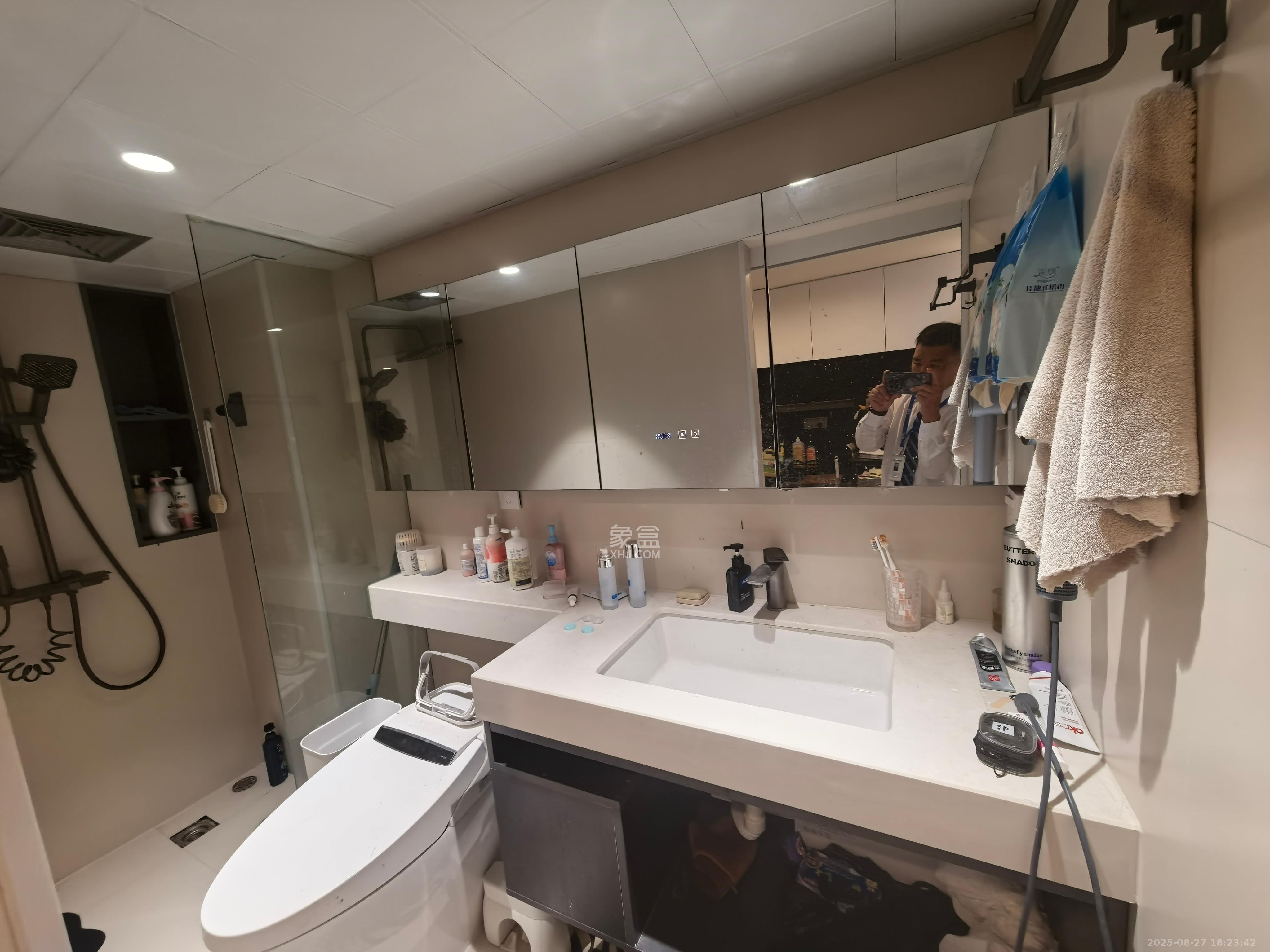 时代MOMA云PARK  1室1厅1卫    3200.0元/月 时代MOMA云PARK  1室1厅1卫    3200.0元/月室内图