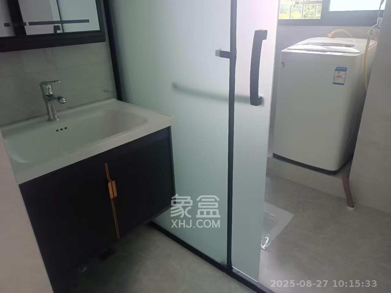 浦沅生活一区  1室1厅1卫   1200.00元/月室内图
