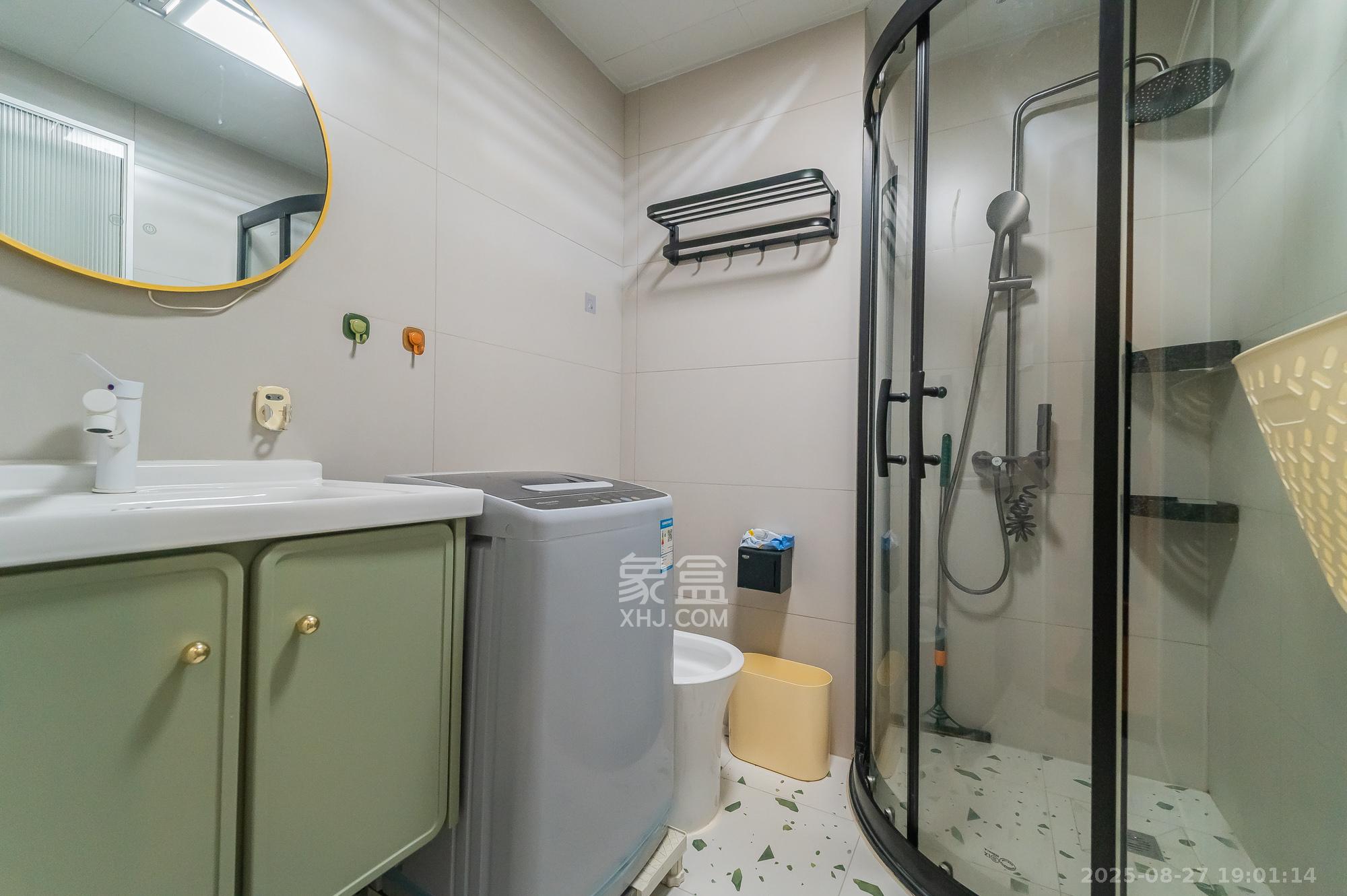 未来漫城  1室1厅1卫    32.8万 未来漫城  1室1厅1卫    32.8万卫生间