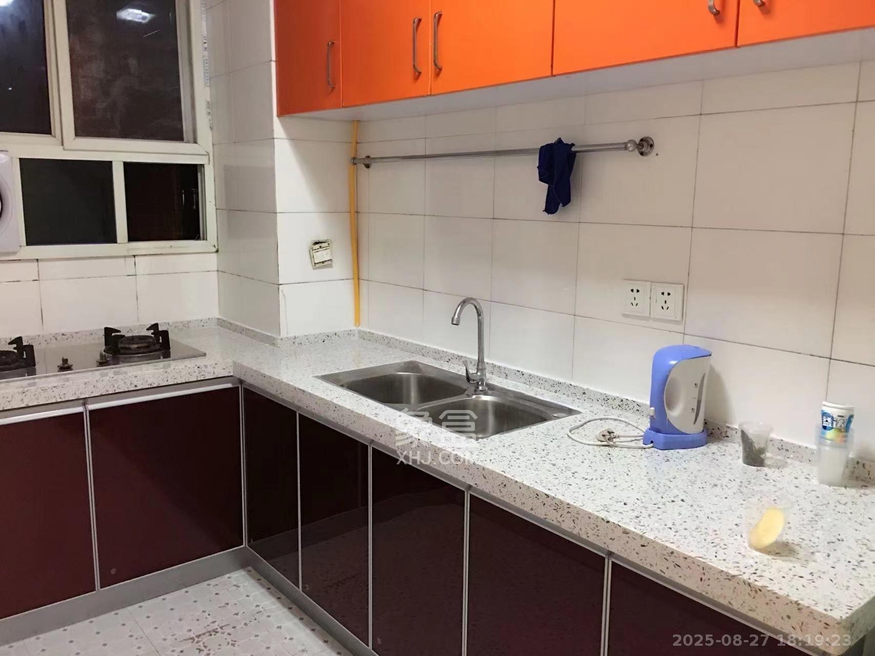 杏花园私房散盘 1室1厅1卫 1800.0元/月 杏花园私房散盘 1室1厅1卫 1800.0元/月室内图