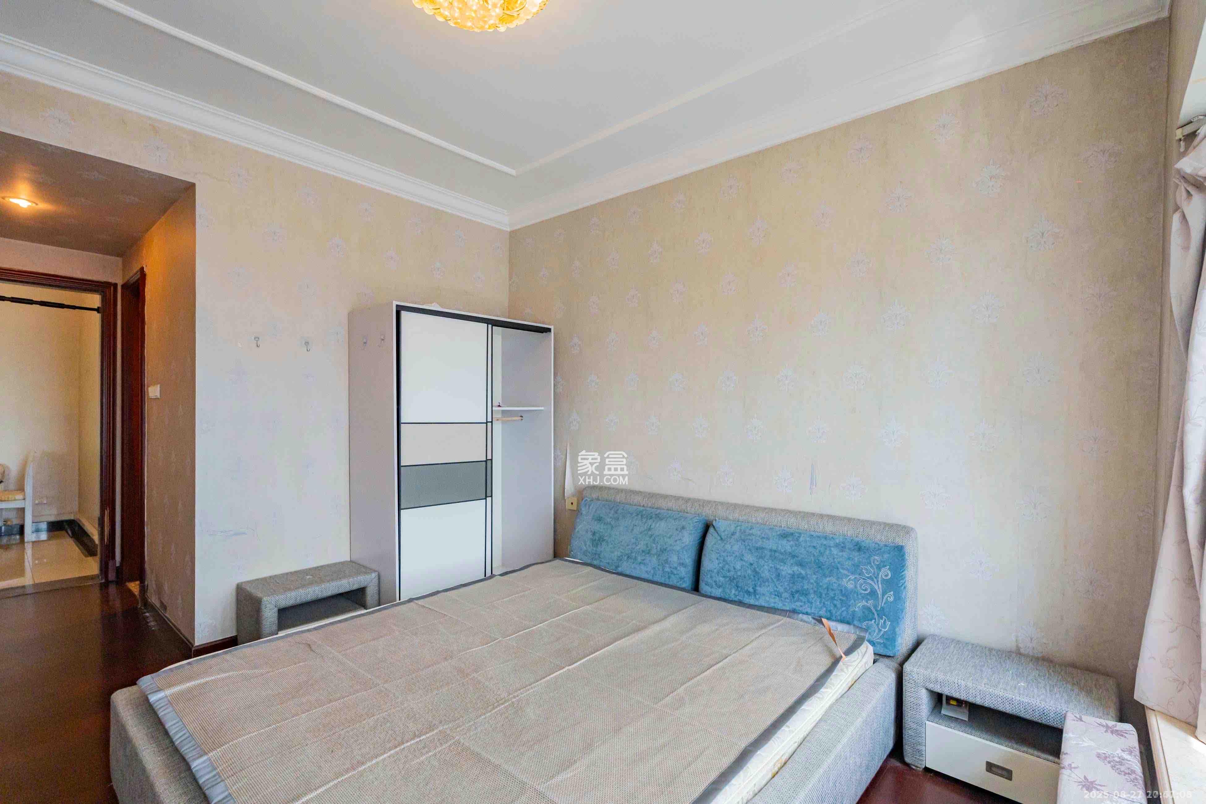 恒大雅苑  3室2厅2卫    2600.0元/月室内图