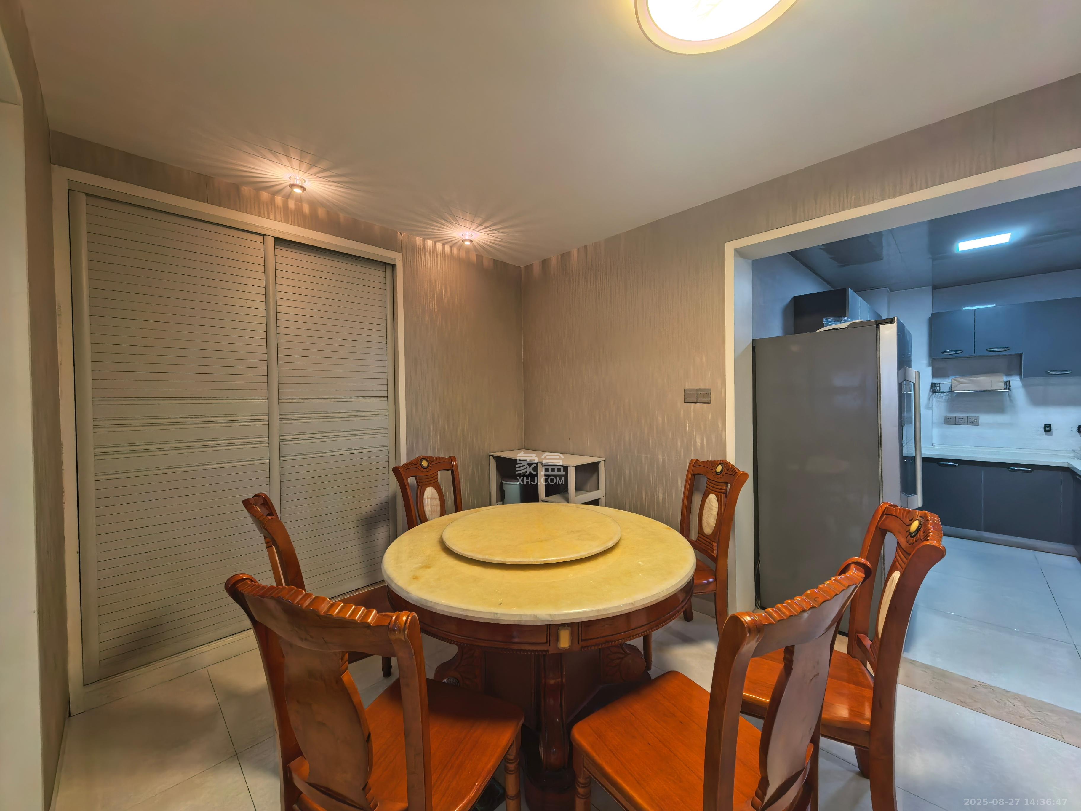 白沙湾嘉园 4室2厅2卫 3000.0元/月 白沙湾嘉园 4室2厅2卫 3000.0元/月室内图