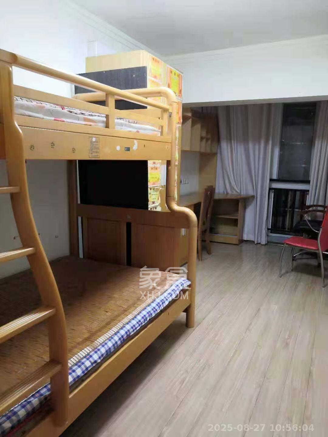 咸嘉新村悦峰园  3室2厅1卫   2600.00元/月室内图