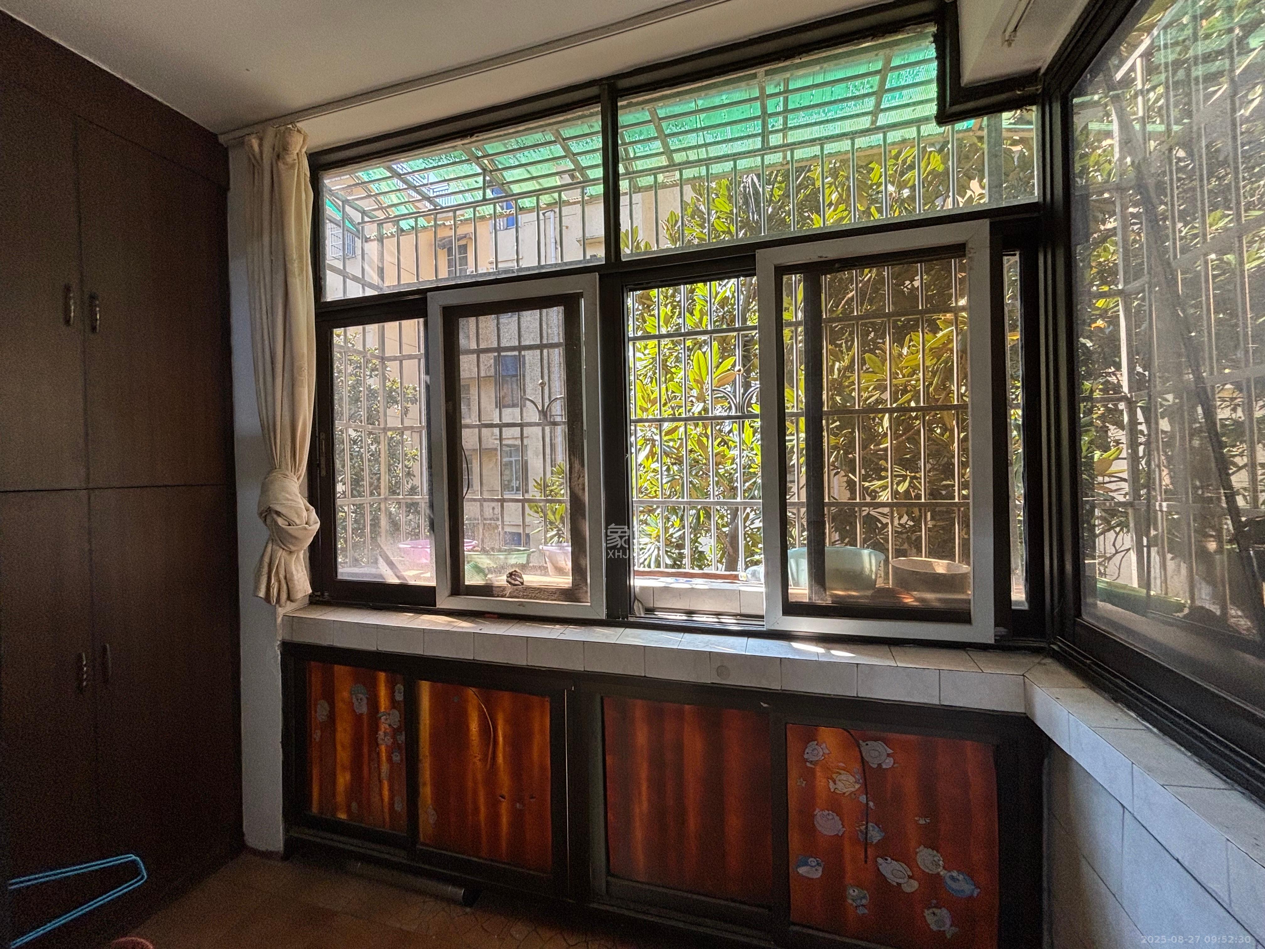 东风一村社区房（王家垅）  2室1厅1卫    1550.0元/月室内图