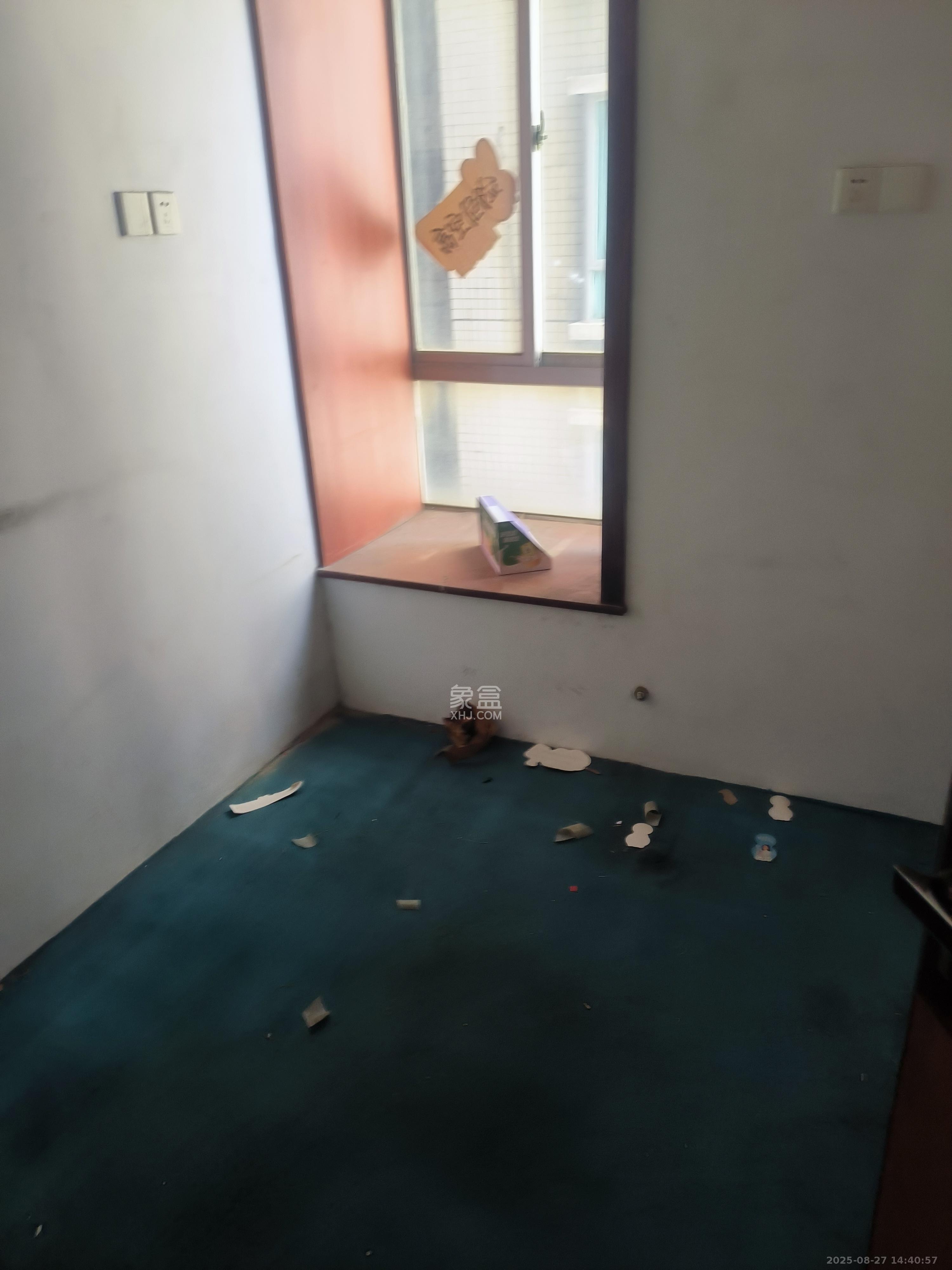 湖南财富中心  3室2厅2卫    4200.0元/月 湖南财富中心  3室2厅2卫    4200.0元/月